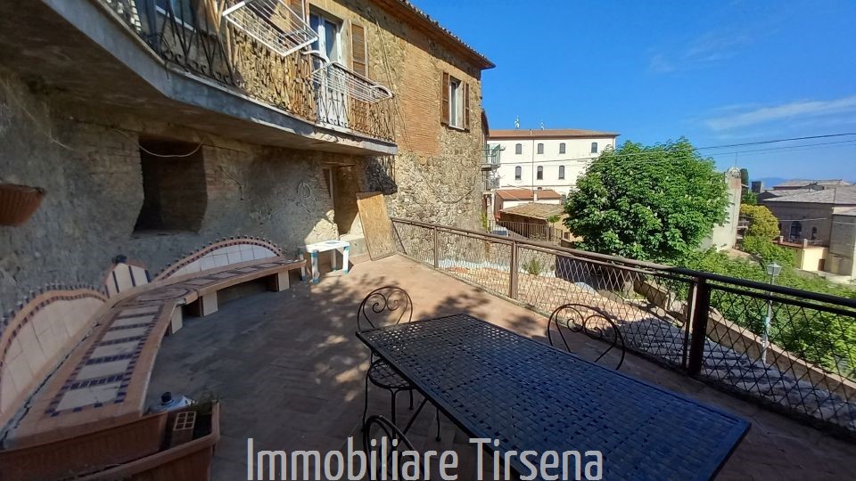 Appartamento in vendita a Allerona