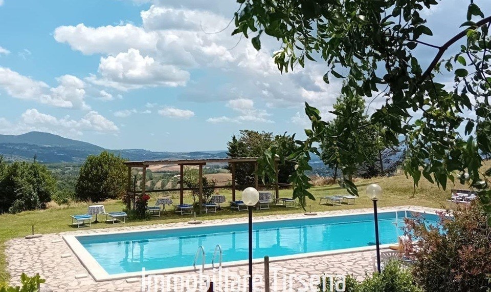 Villa con giardino a Orvieto
