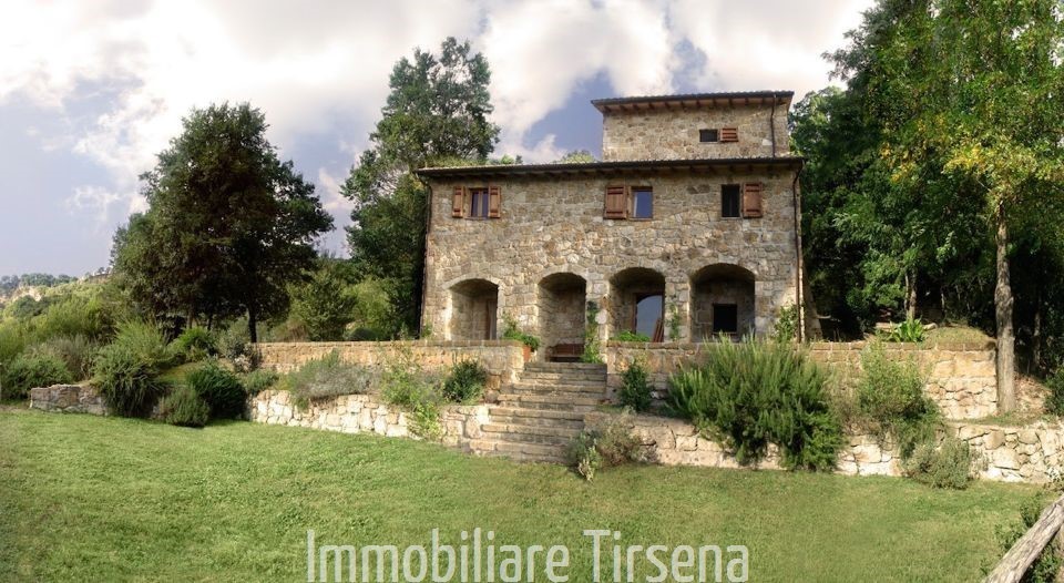 Villa ristrutturata a Lubriano
