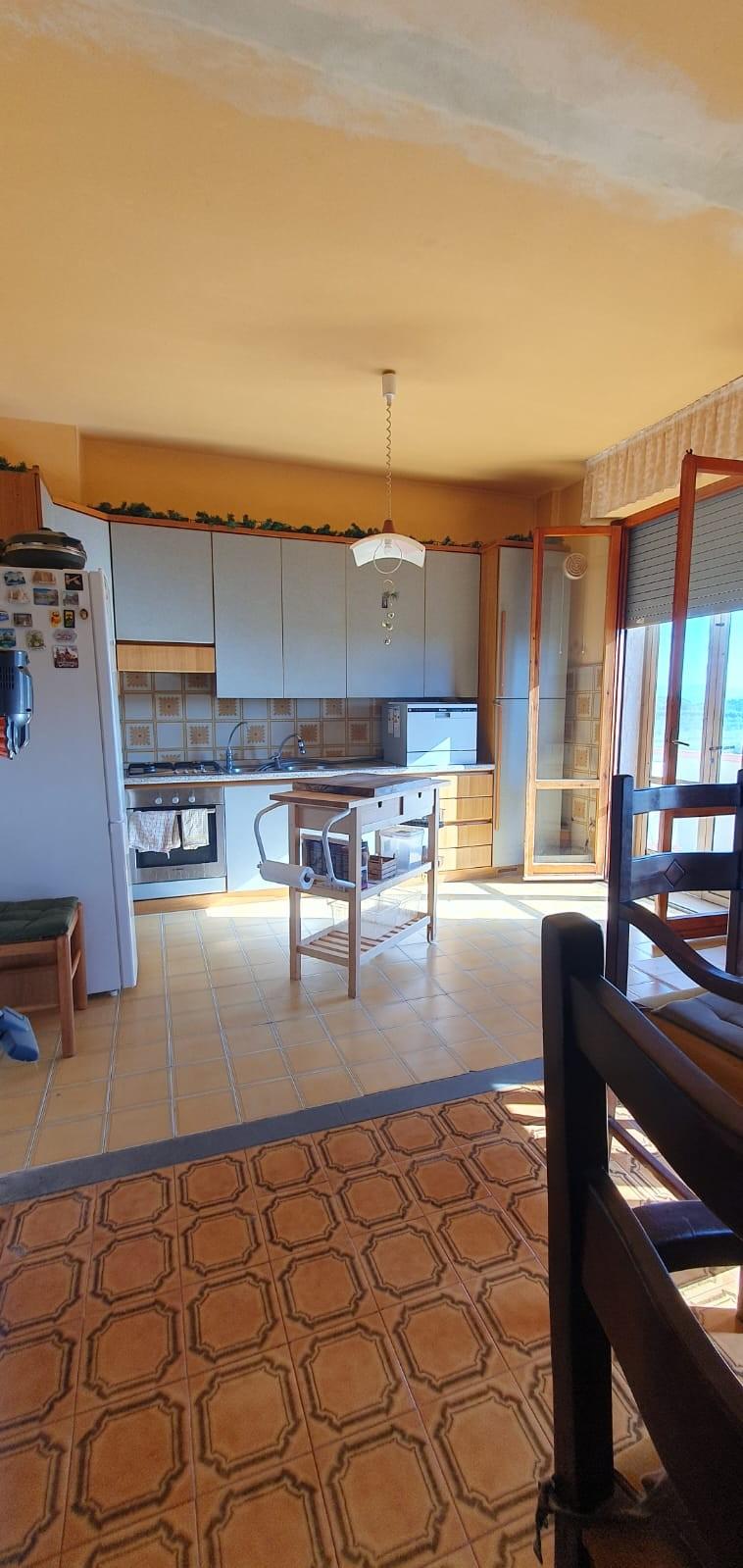 Quadrilocale in vendita, Montecarlo gossi