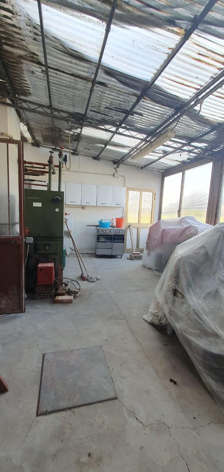 Casa indipendente con giardino, Pescia castellare