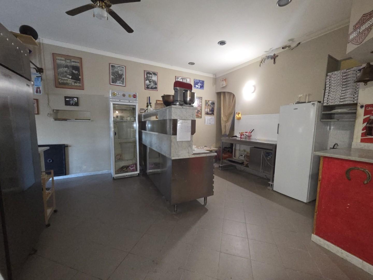 Locale commerciale ristrutturata, Capannori pieve san paolo