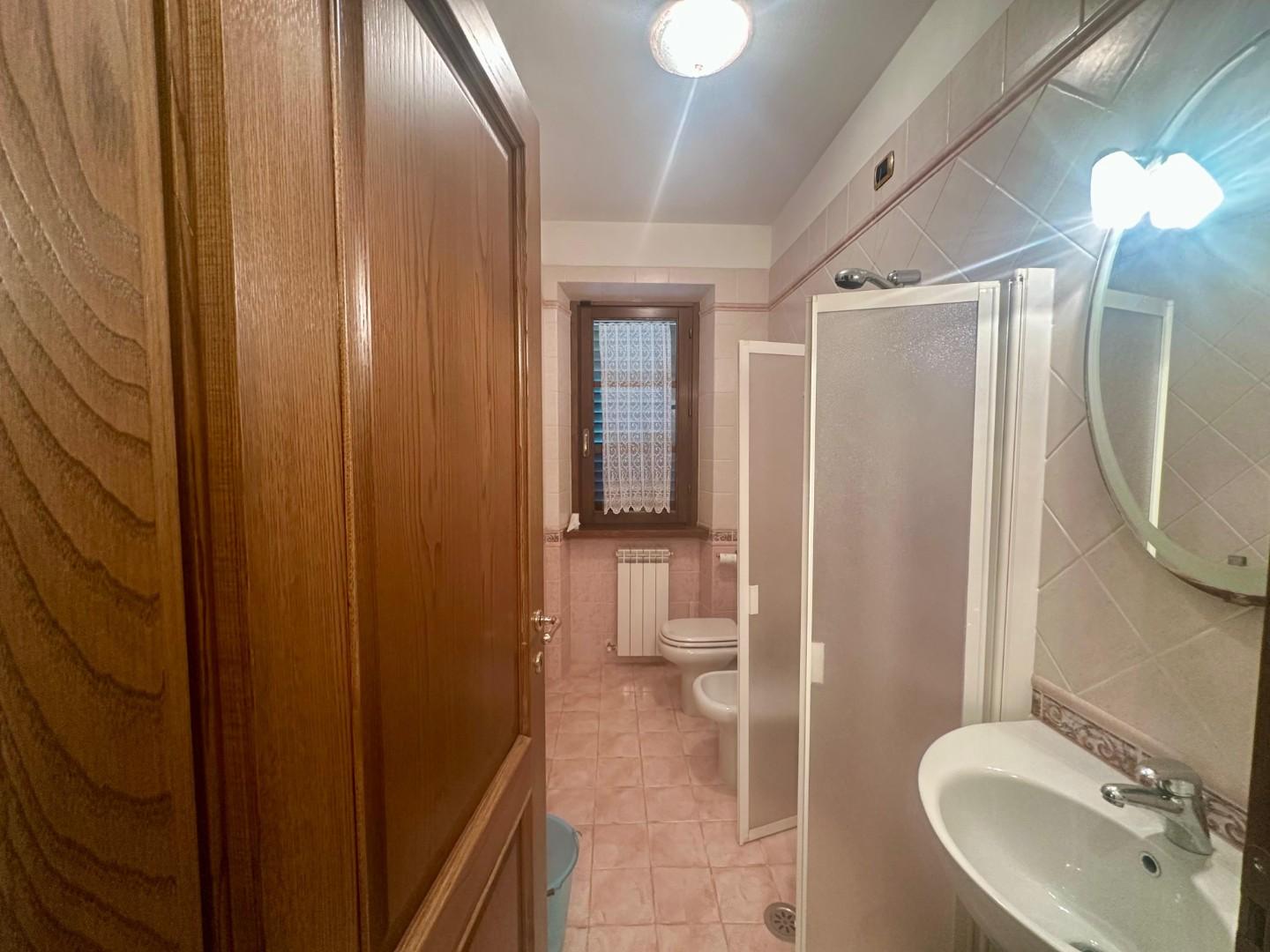 Villa con giardino, Pietrasanta focette