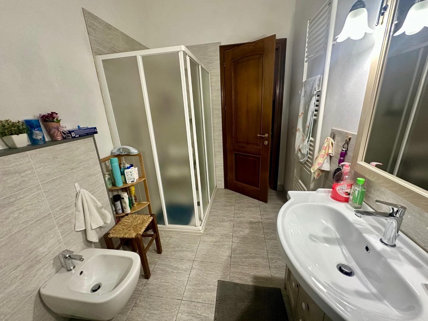 Villa con giardino a Montecarlo