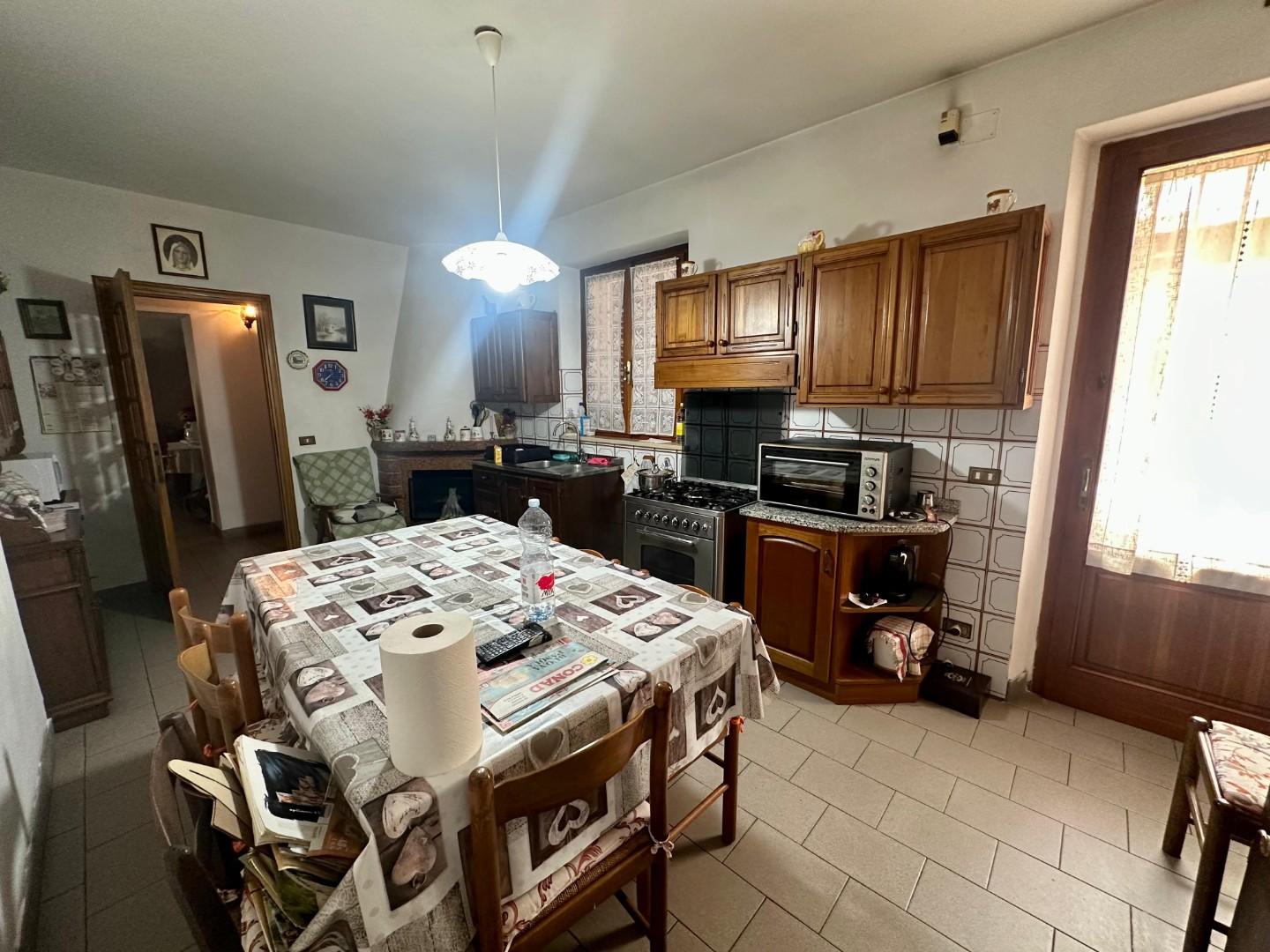 Villa con giardino a Montecarlo