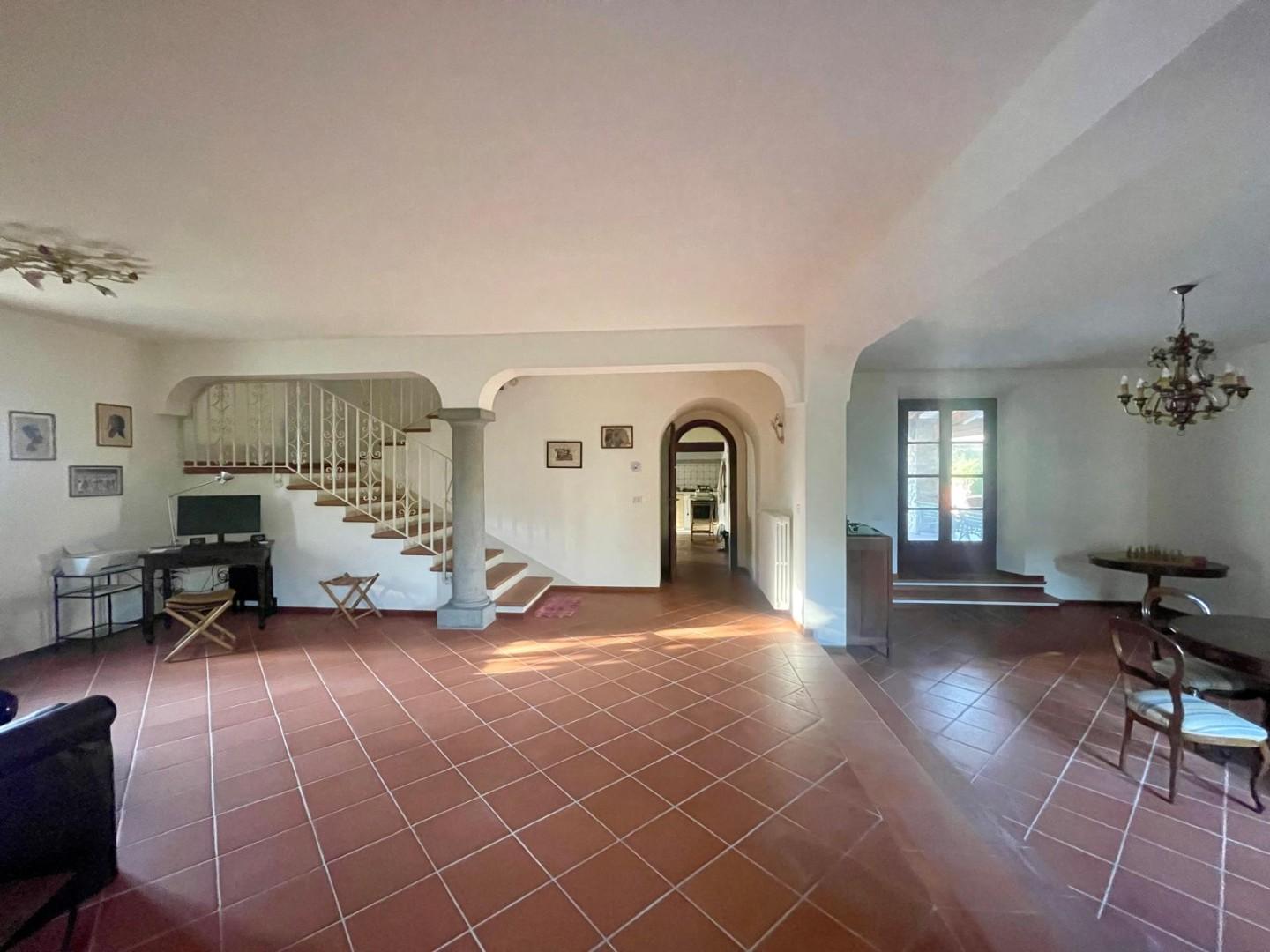 Villa arredata in affitto a Porcari
