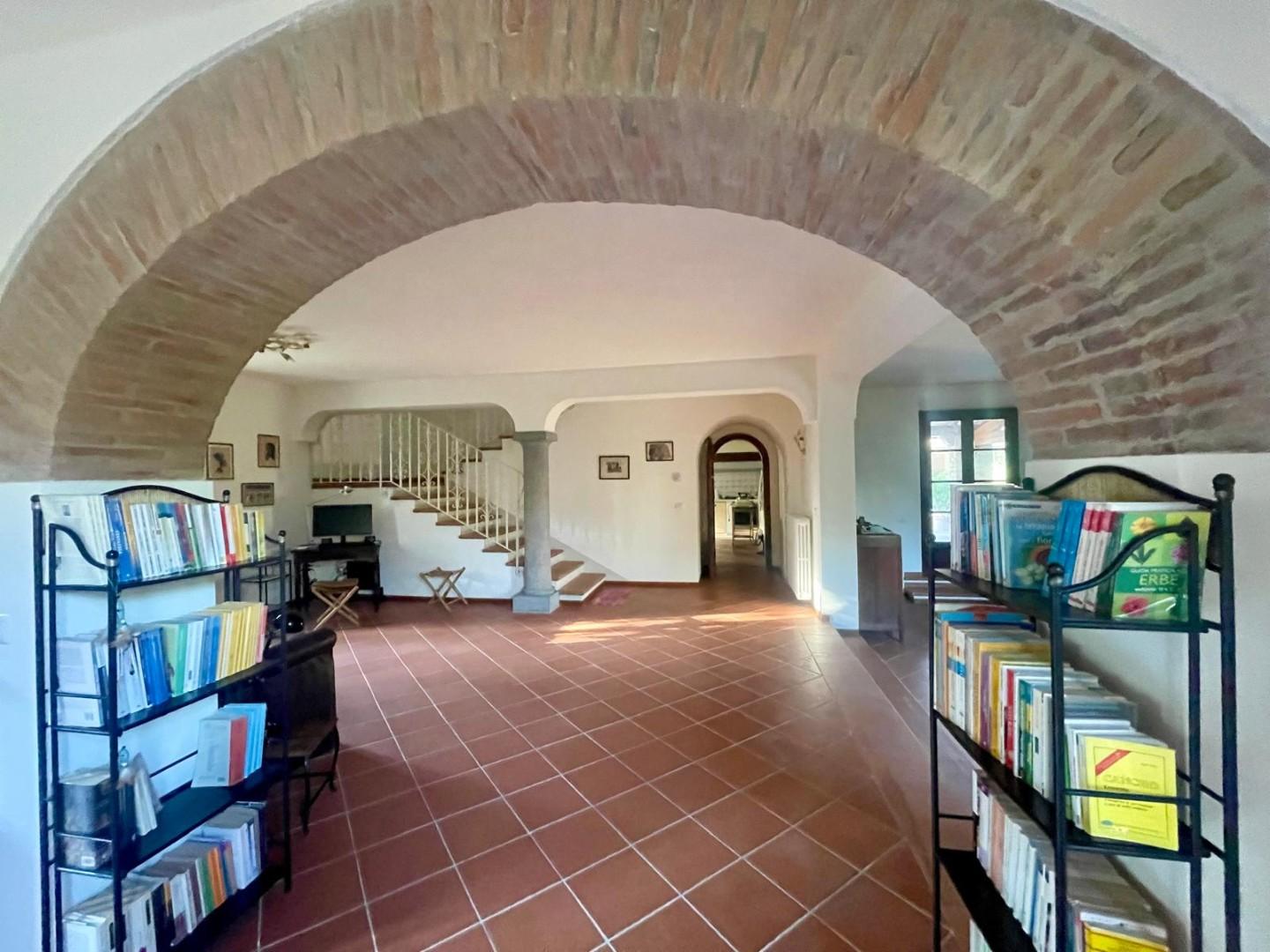 Villa arredata in affitto a Porcari