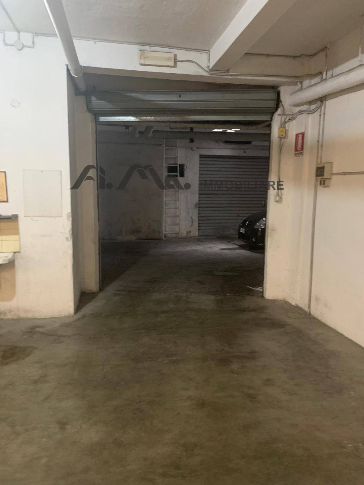 Box o garage in affitto a Savona, Oltreletimbro