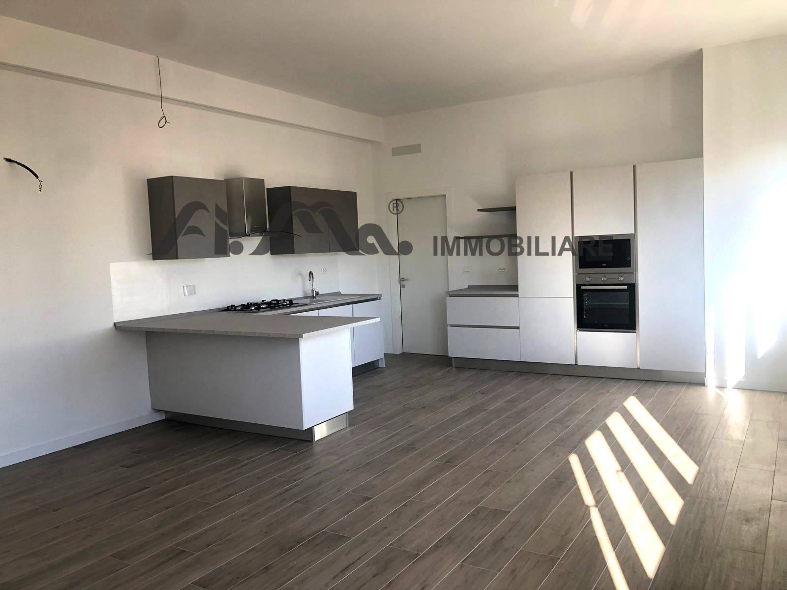 Appartamento in affitto a Savona, Centro