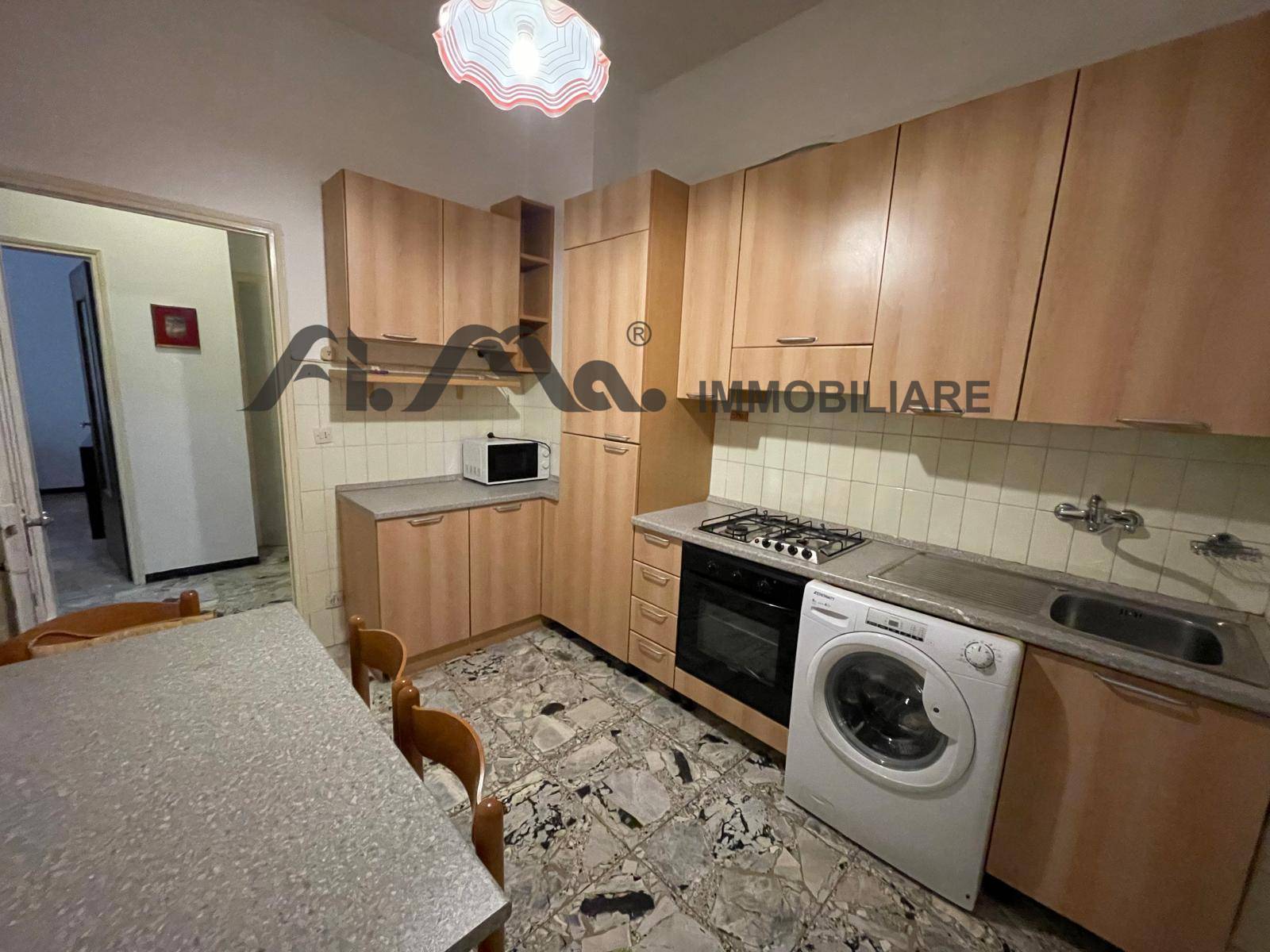 trilocale in vendita a Savona, Oltreletimbro