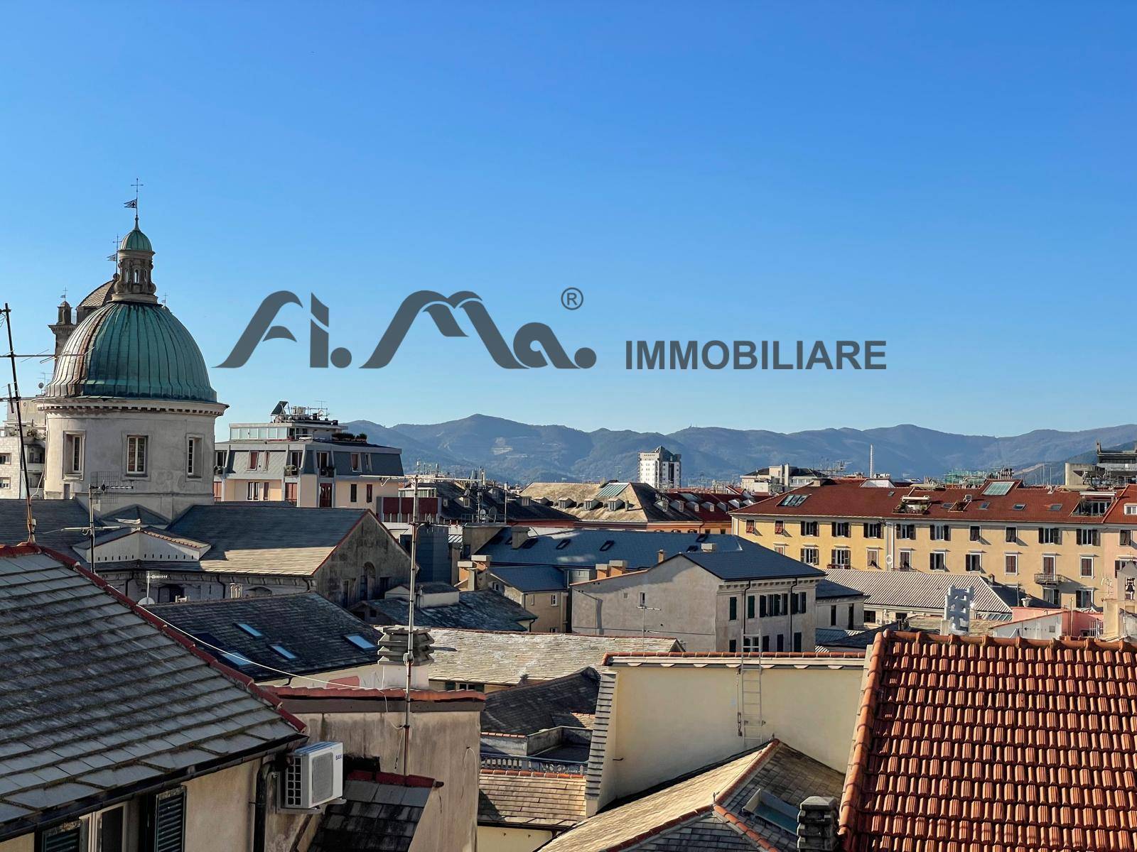 Appartamento in vendita a Savona, Centro storico