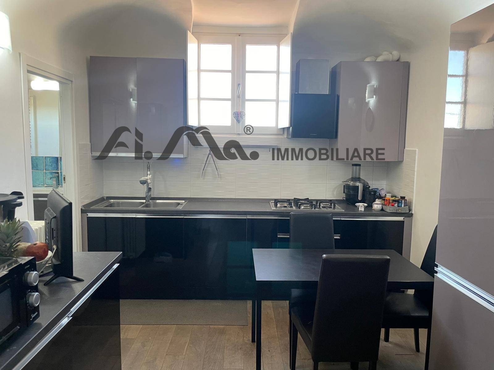 Appartamento in vendita a Savona, Centro storico