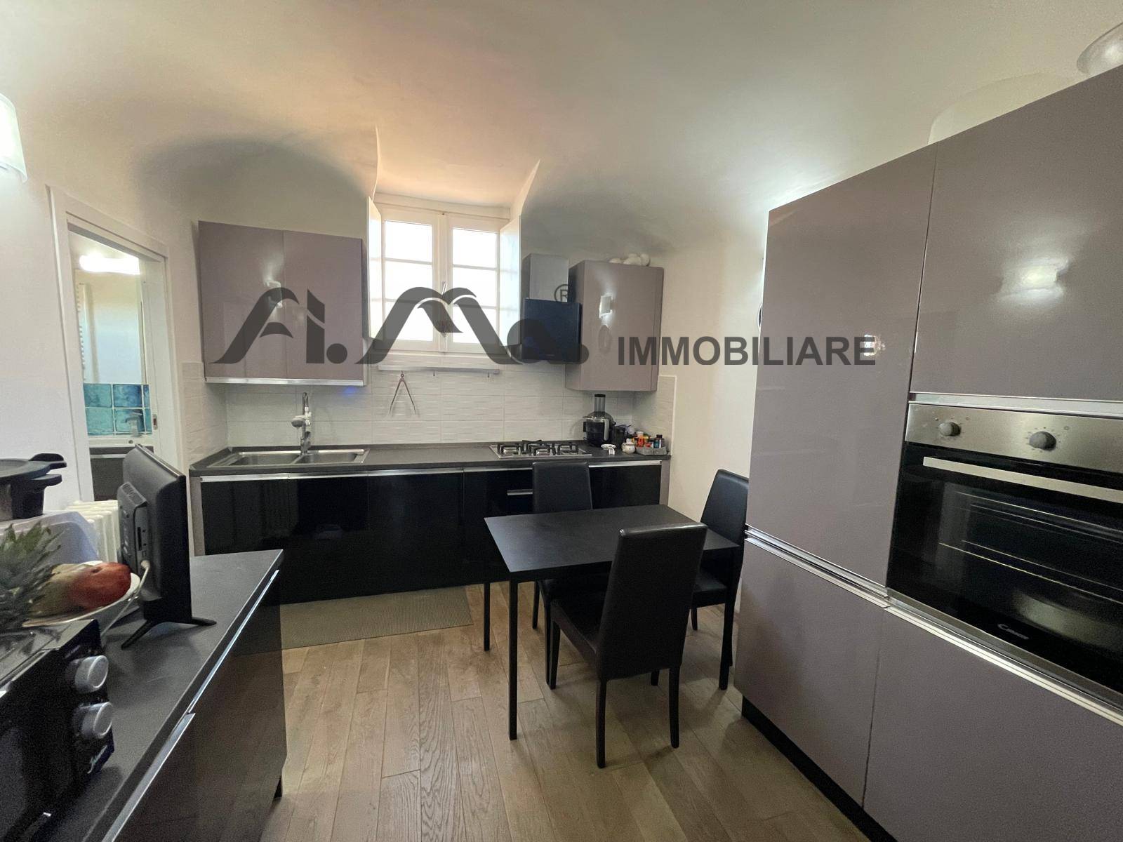 Appartamento in vendita a Savona, Centro storico