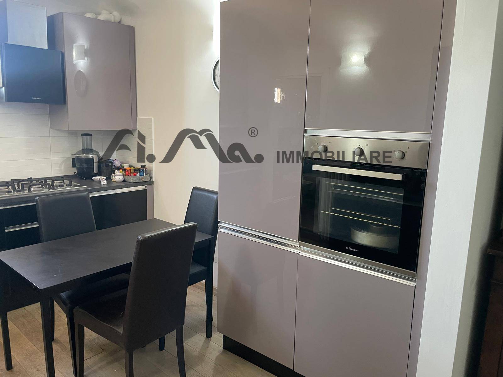 Appartamento in vendita a Savona, Centro storico