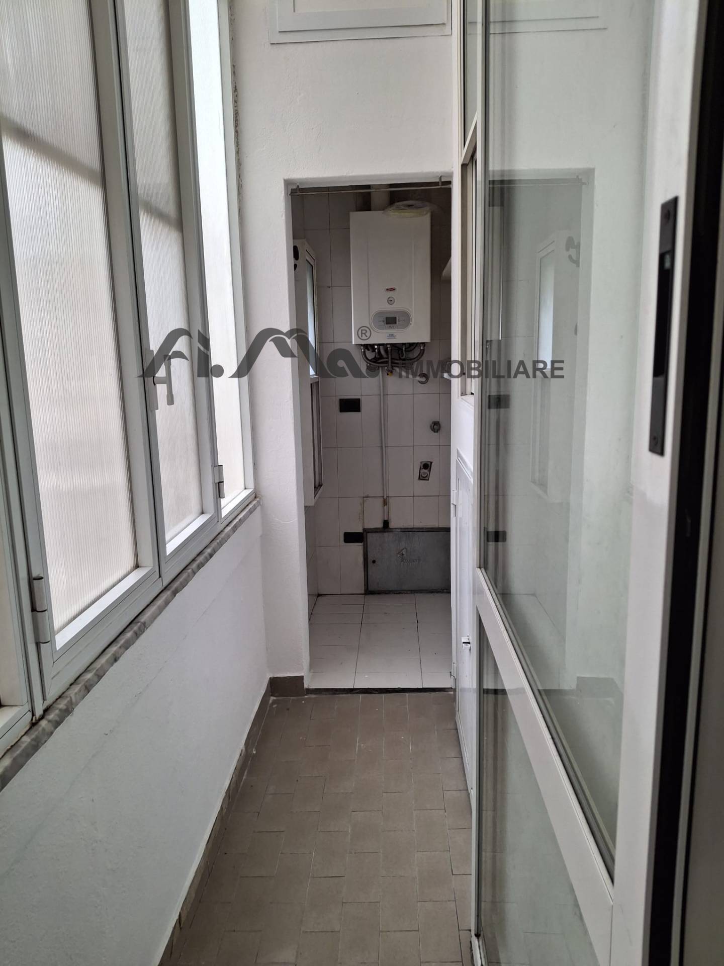 Appartamento in vendita a Savona, Centro