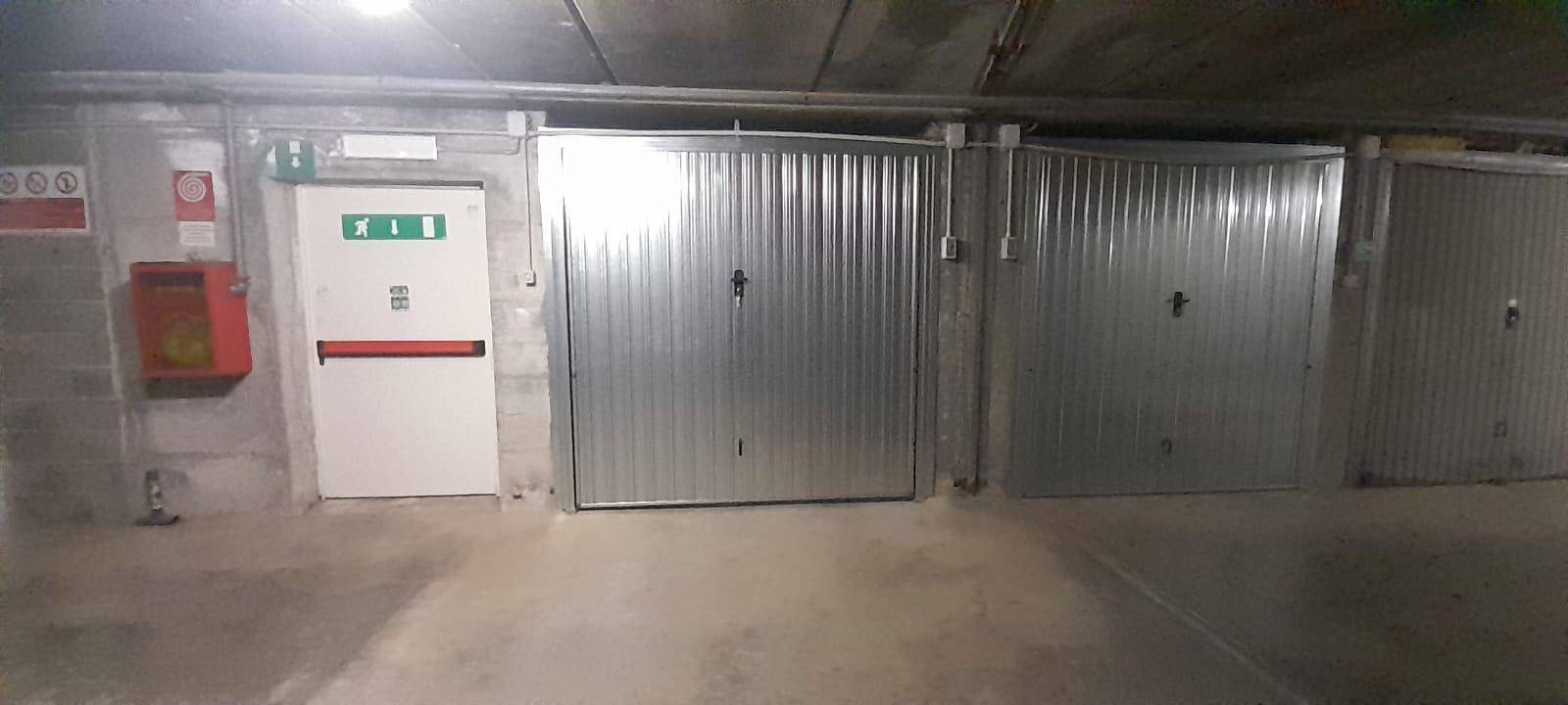 Box o garage in affitto a Savona, Fornaci