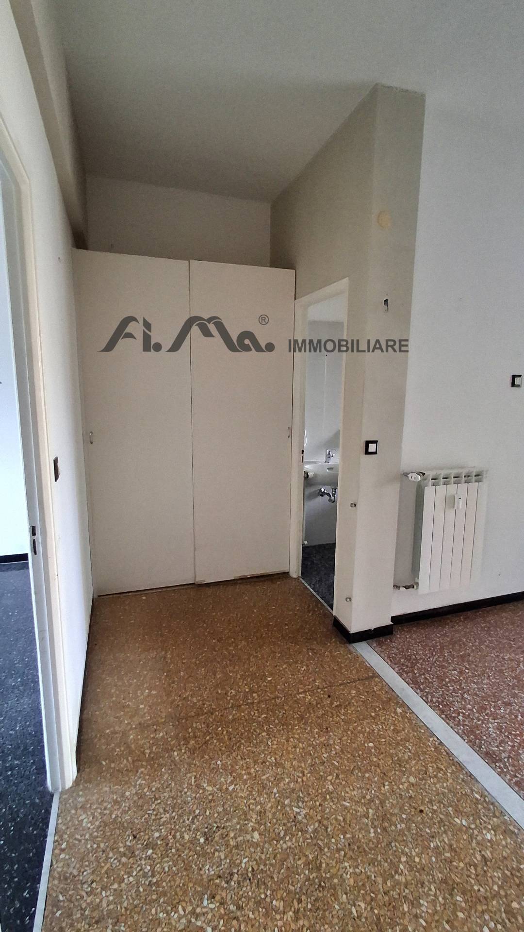 trilocale in vendita a Savona, Oltreletimbro