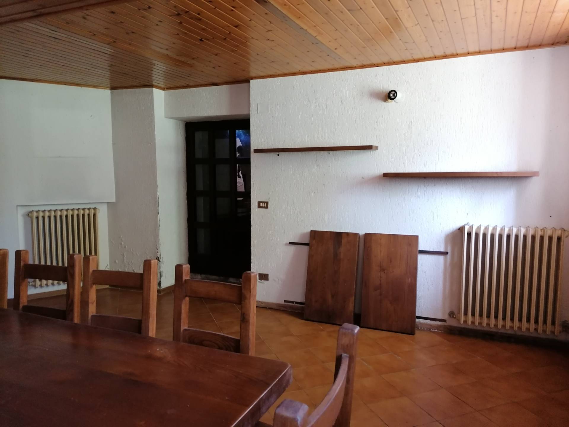 Casa colonica in vendita a Fossombrone