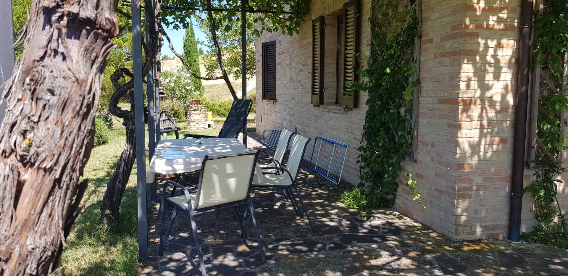 Villa in vendita a Colli al Metauro