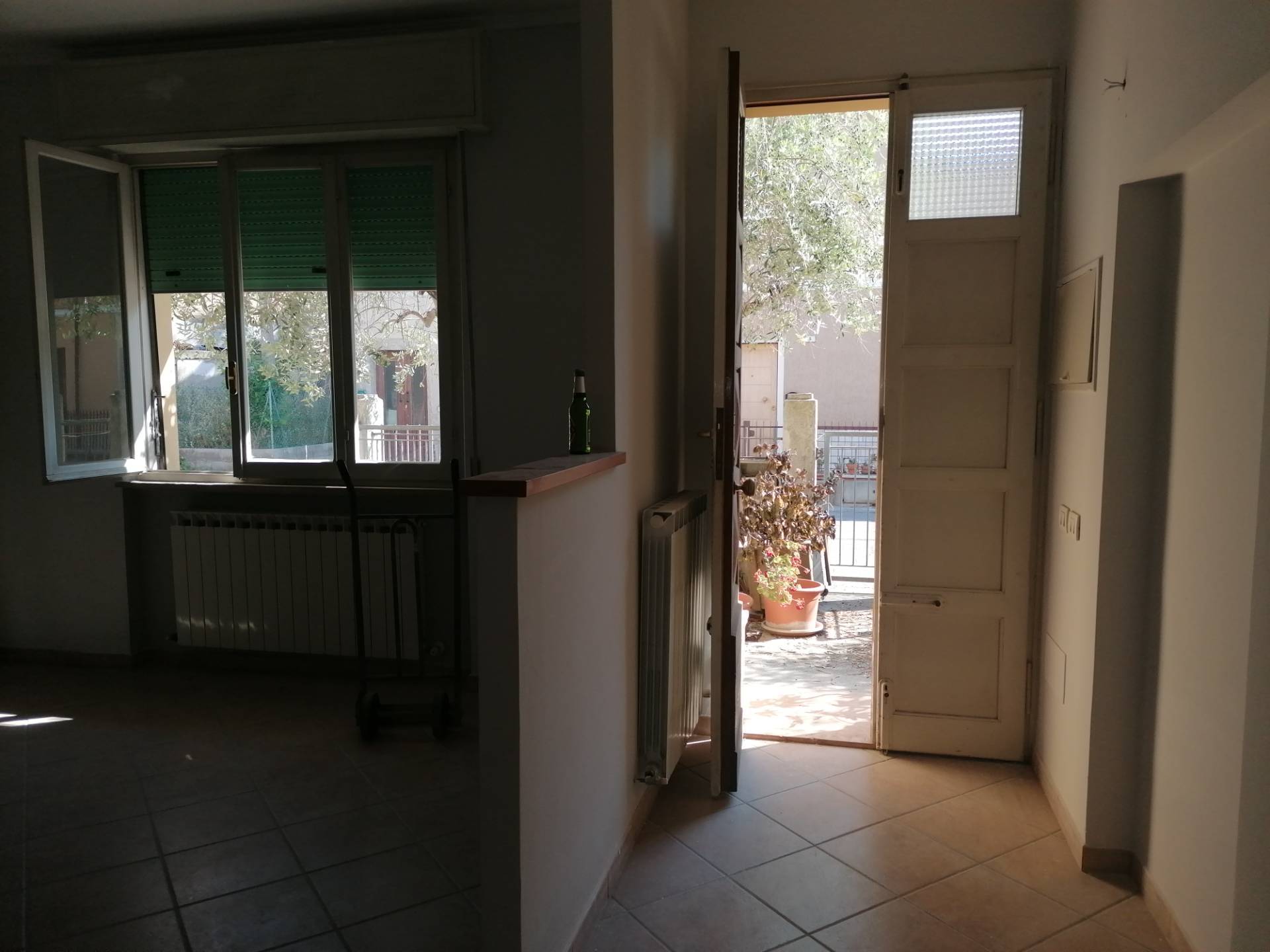 Casa abbinata in vendita a Fano, Trave-Poderino