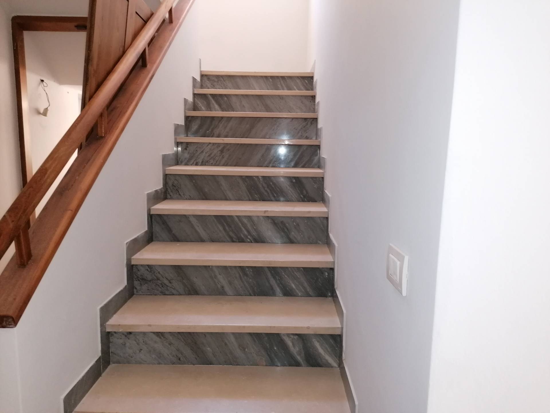 Casa abbinata in vendita a Fano, Trave-Poderino