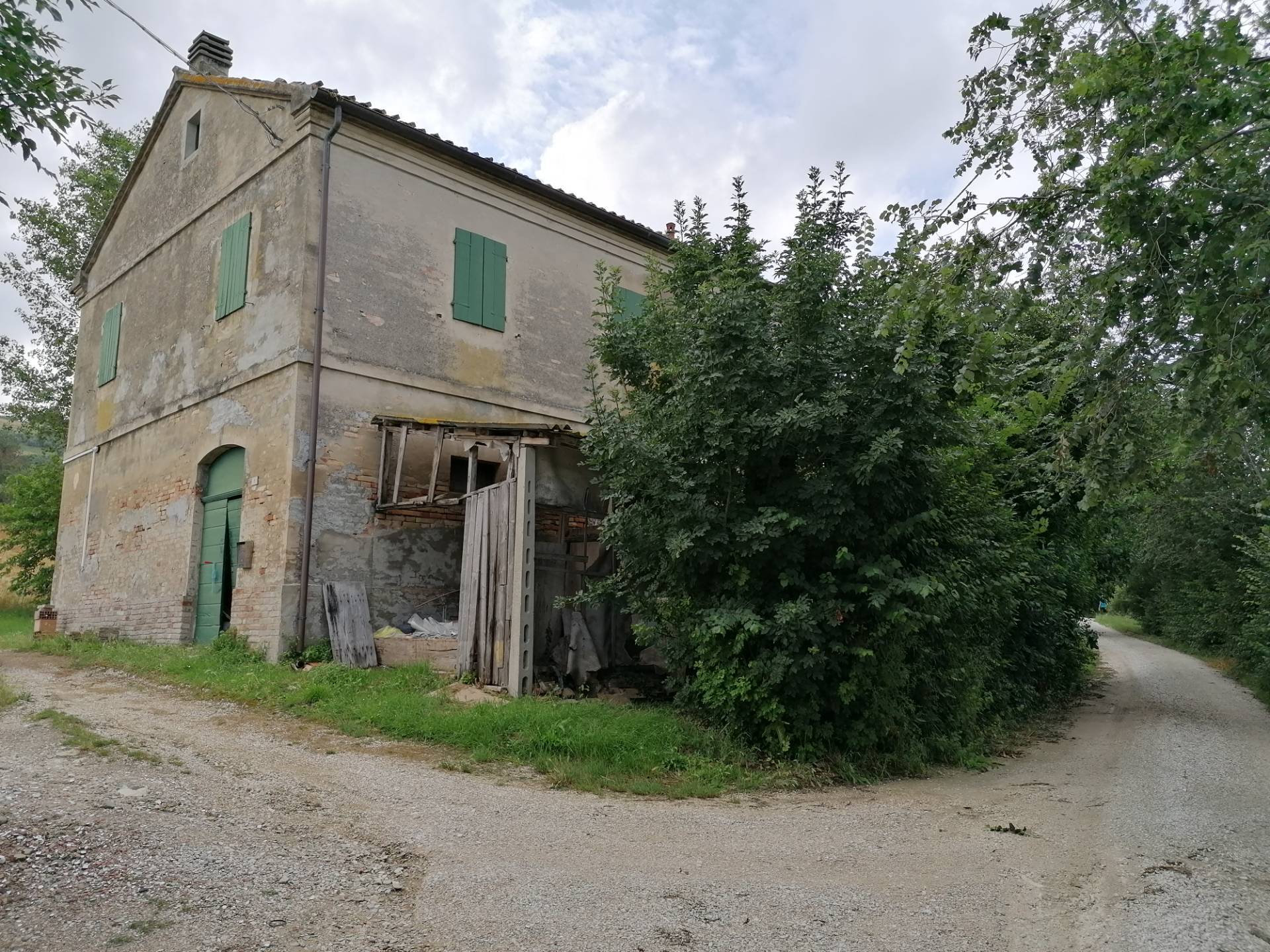 Casa colonica in vendita a Colli al Metauro