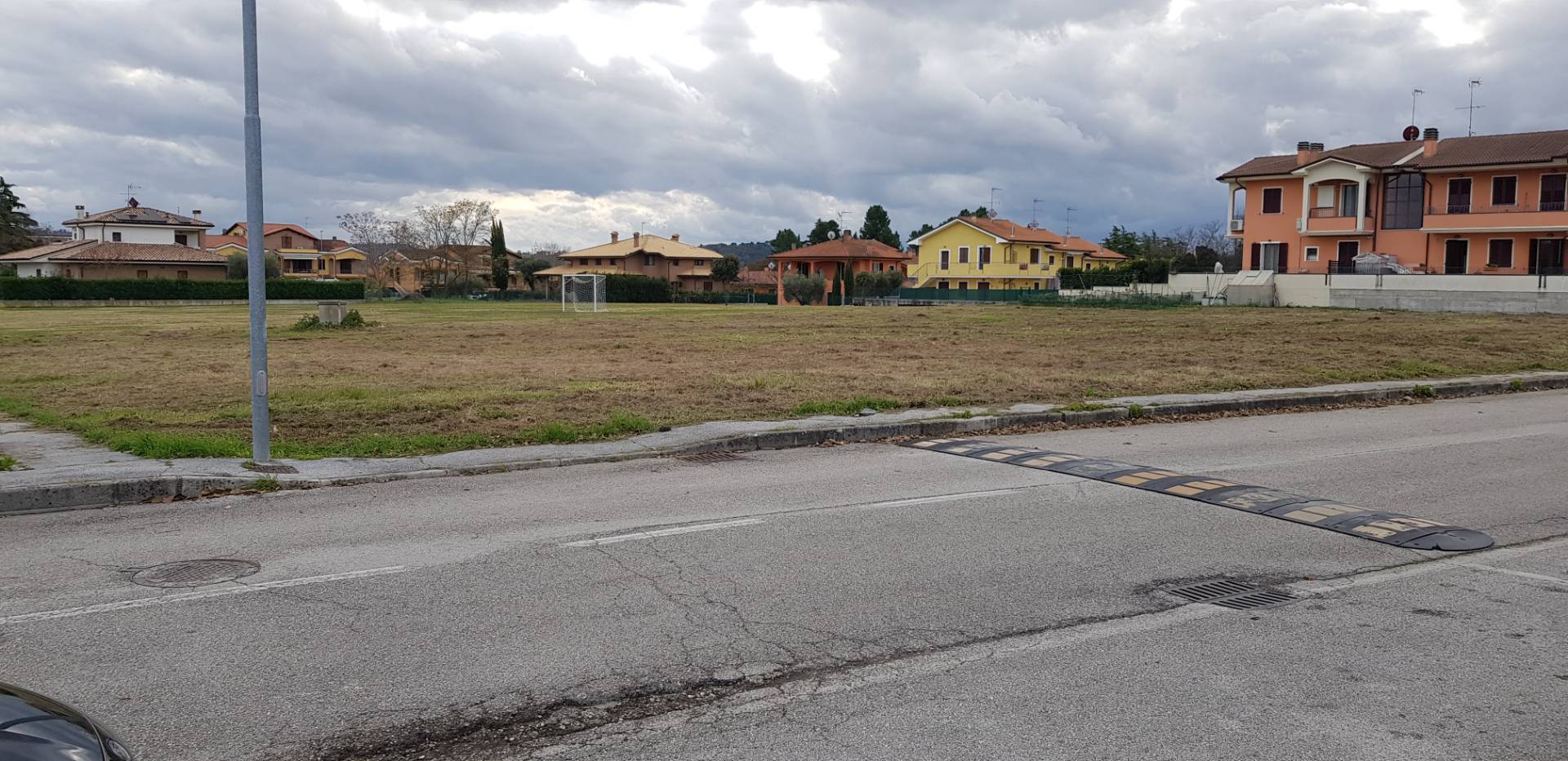Terreno edificabile in vendita a Colli al Metauro