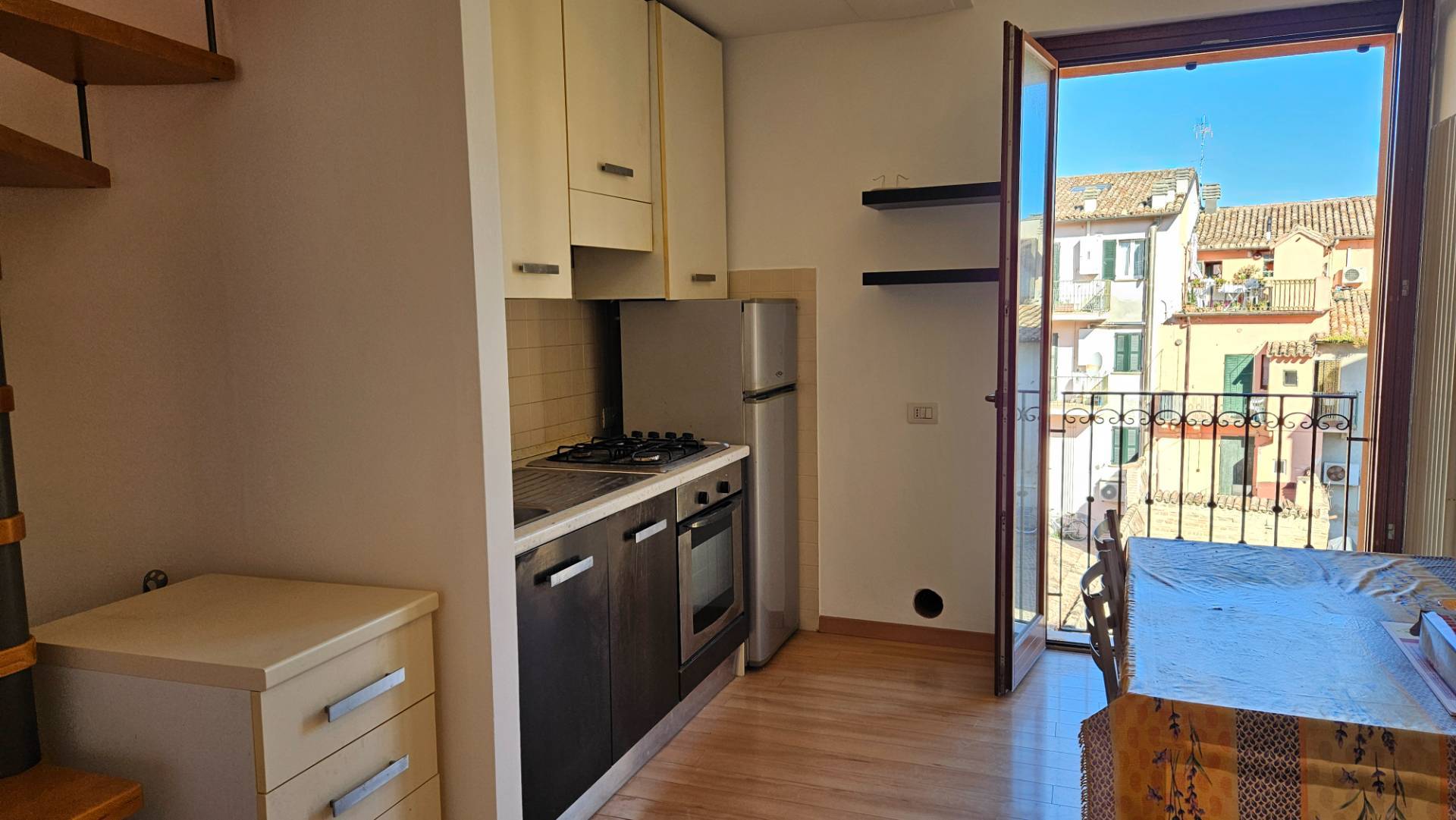 Appartamento in vendita a Fano, Centro storico