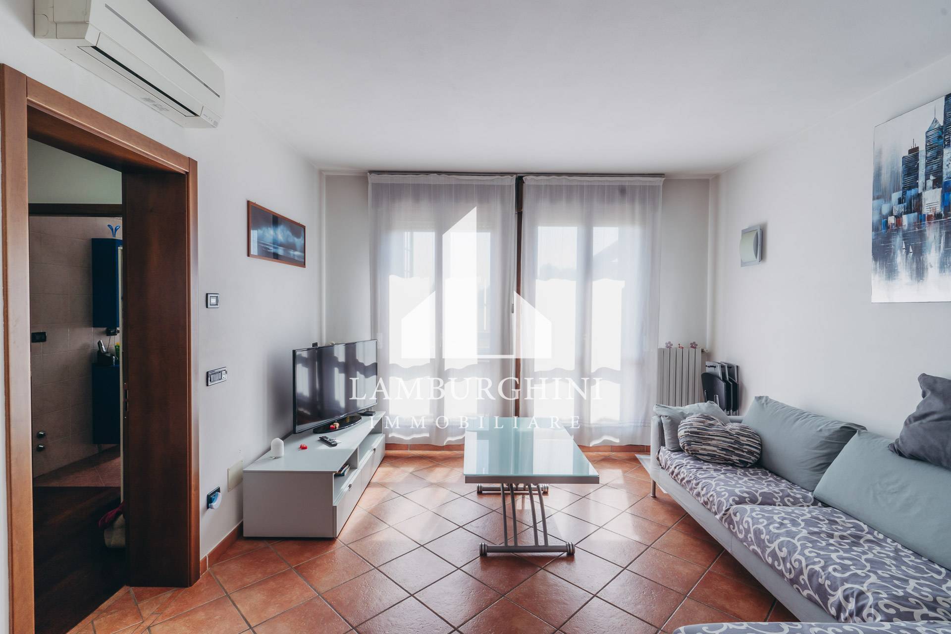 Appartamento con terrazzo, Ferrara borgo punta