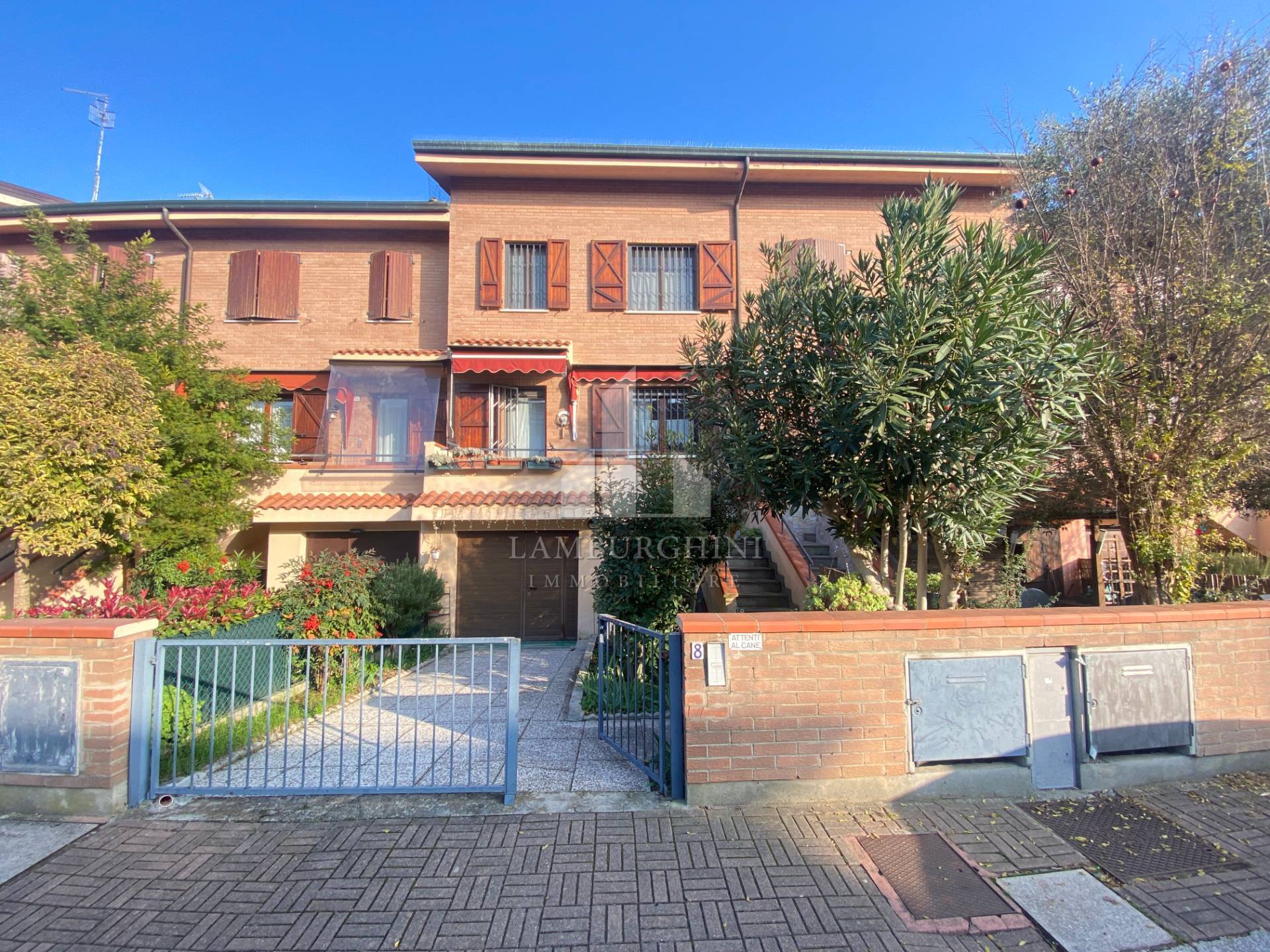 Villa con box, Ferrara borgo punta