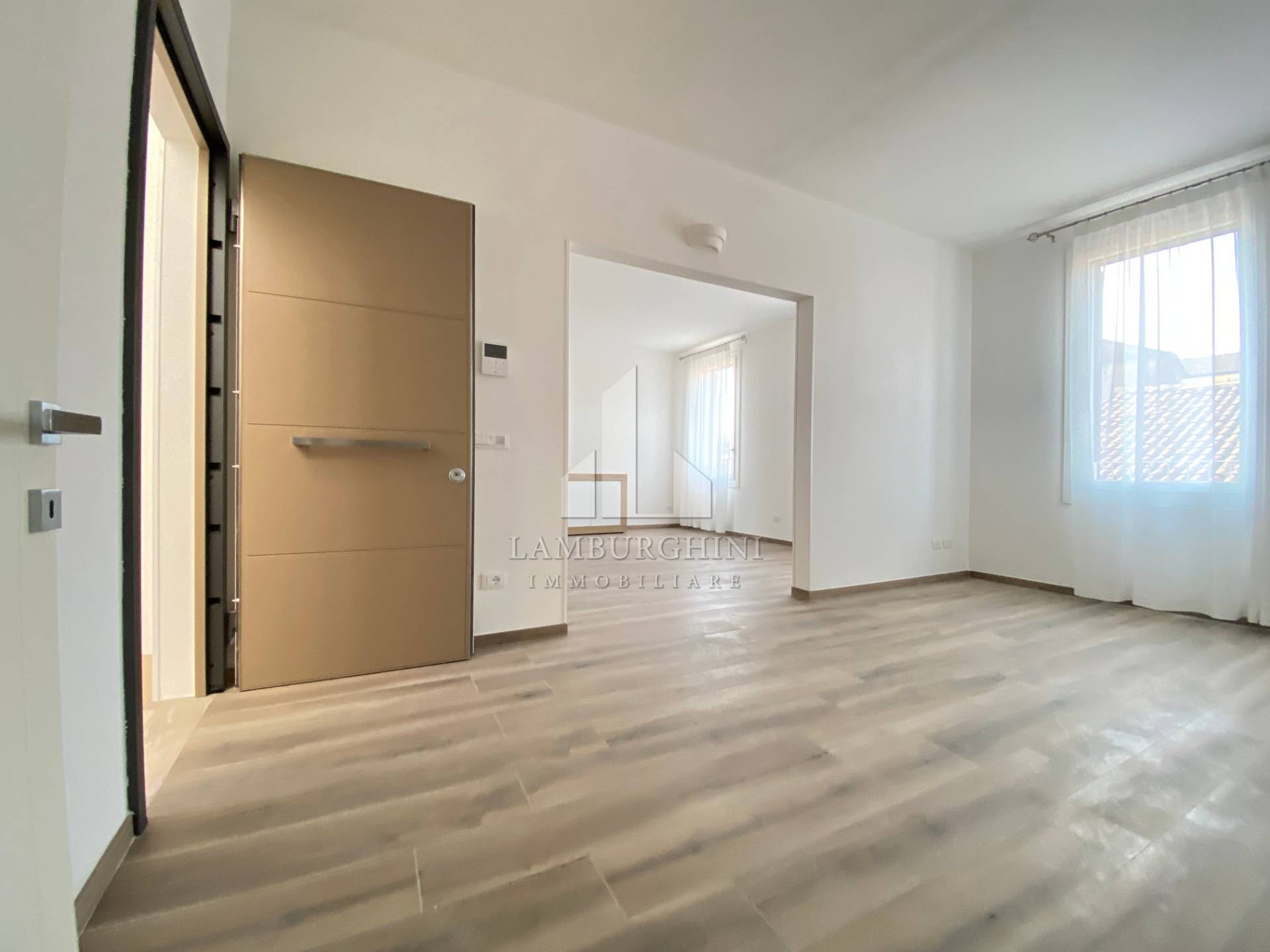 Appartamento in affitto a Ferrara, Centro storico