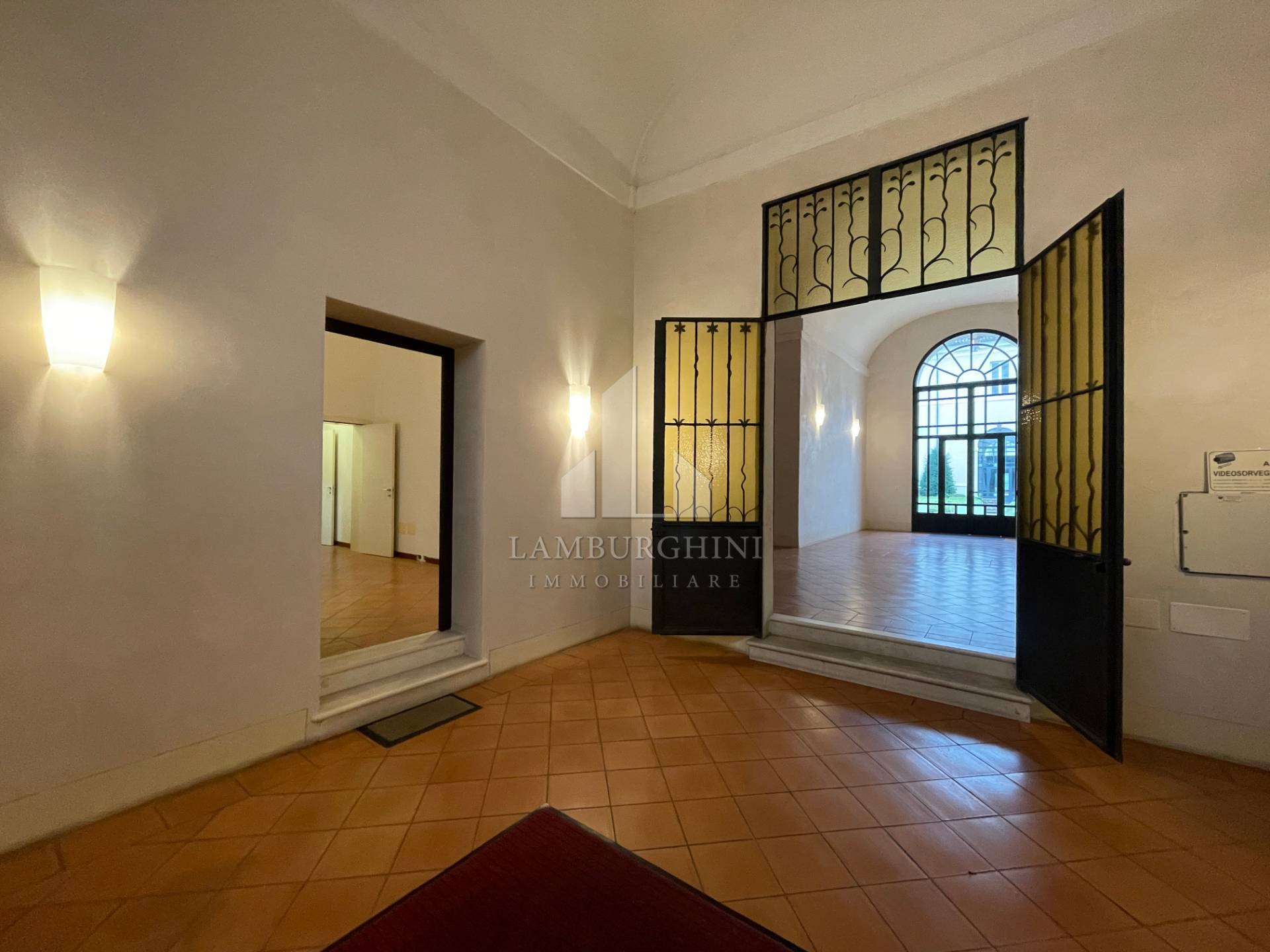 Studio/Ufficio in affitto a Ferrara, Centro storico