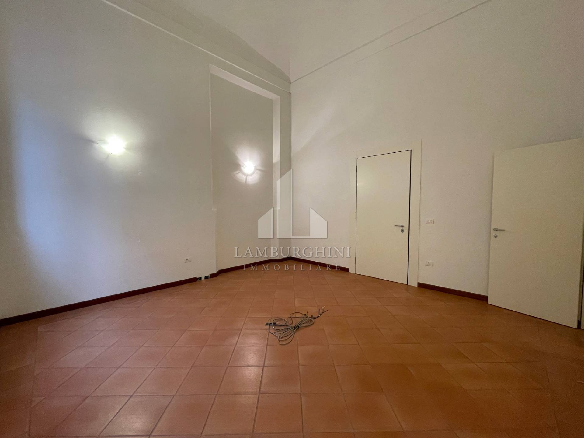 Studio/Ufficio in affitto a Ferrara, Centro storico