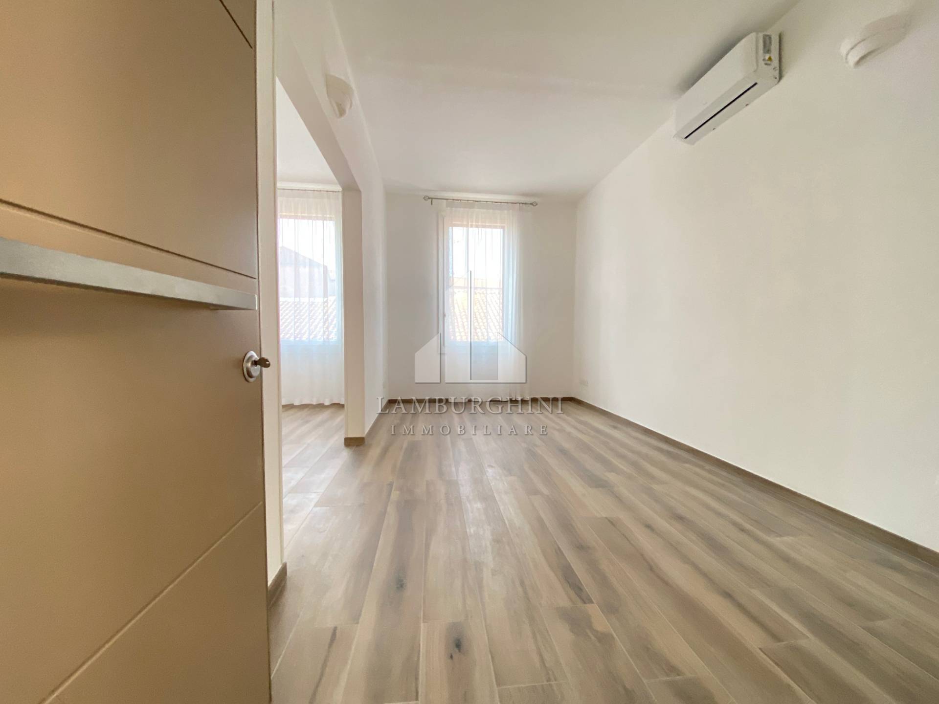 Appartamento in affitto a Ferrara, Centro storico