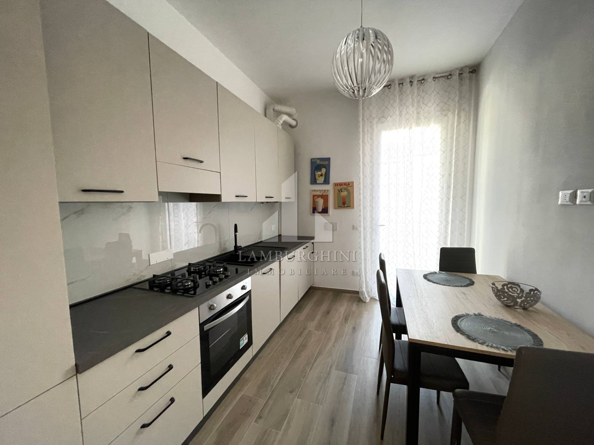 Appartamento in affitto a Ferrara, Centro storico