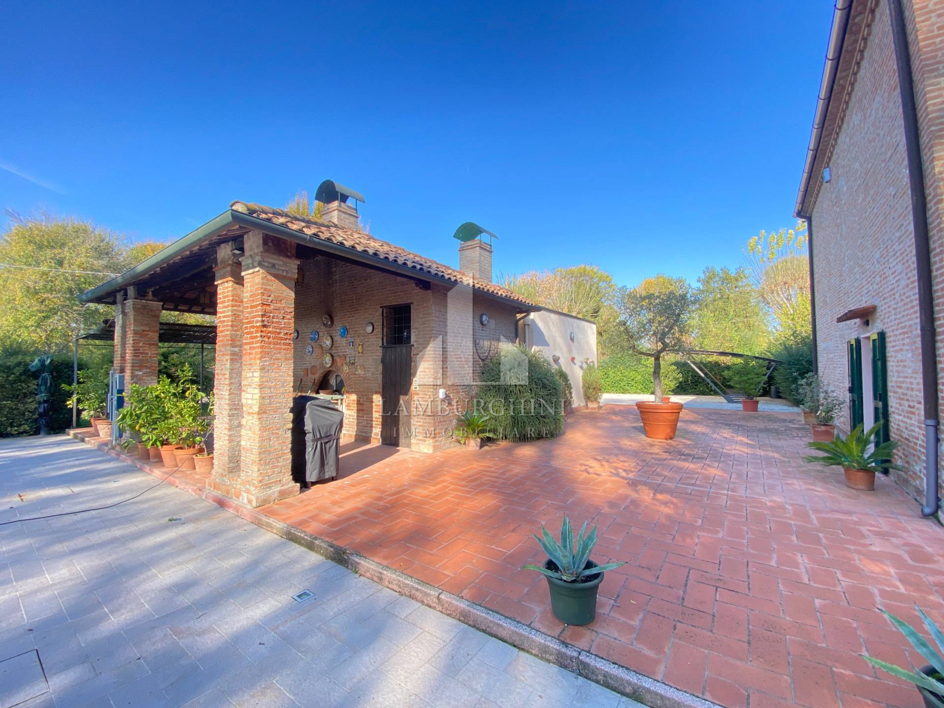 Villa in vendita a Ferrara, Aguscello