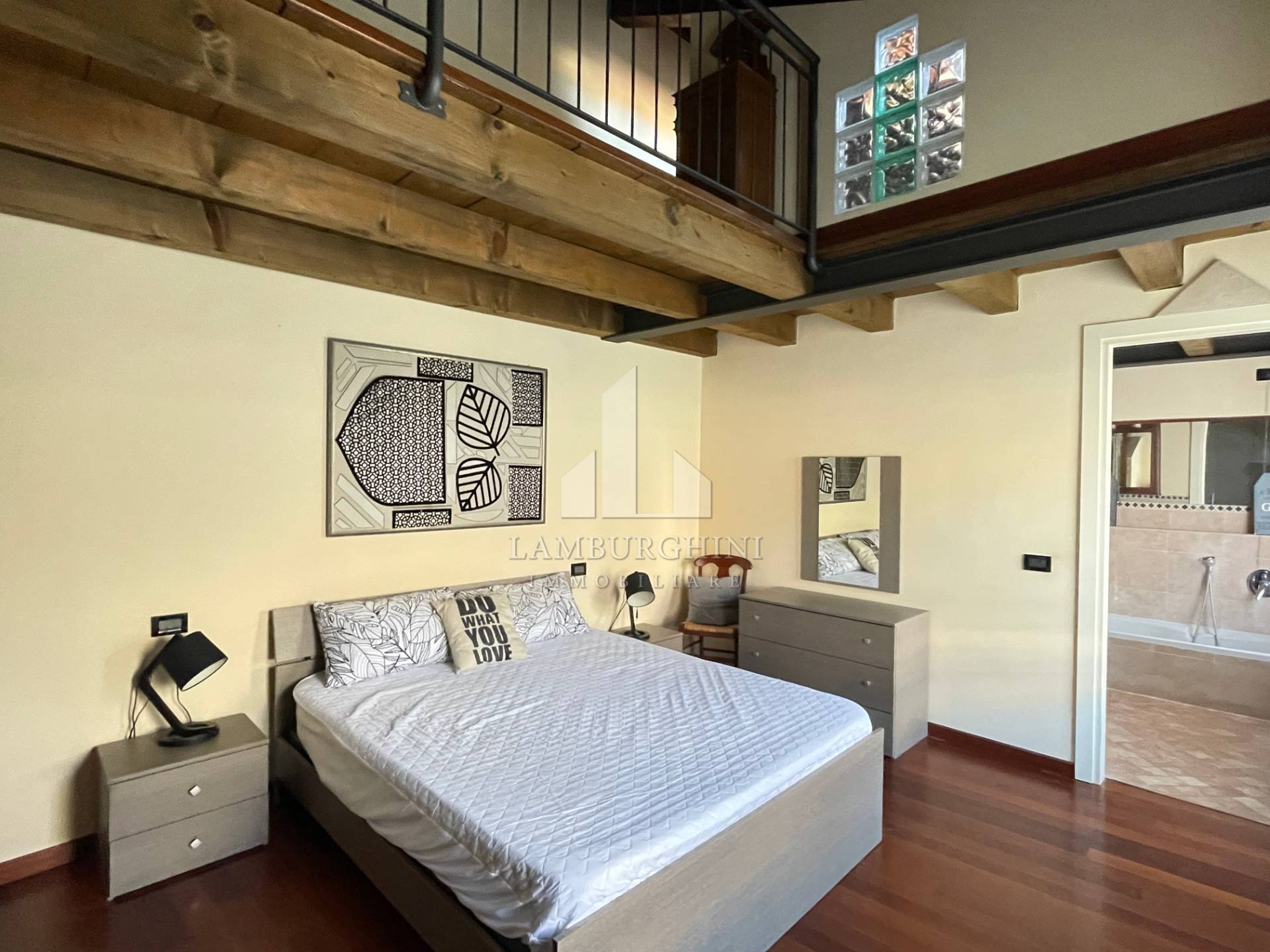 Appartamento in vendita a Ferrara, Centro storico