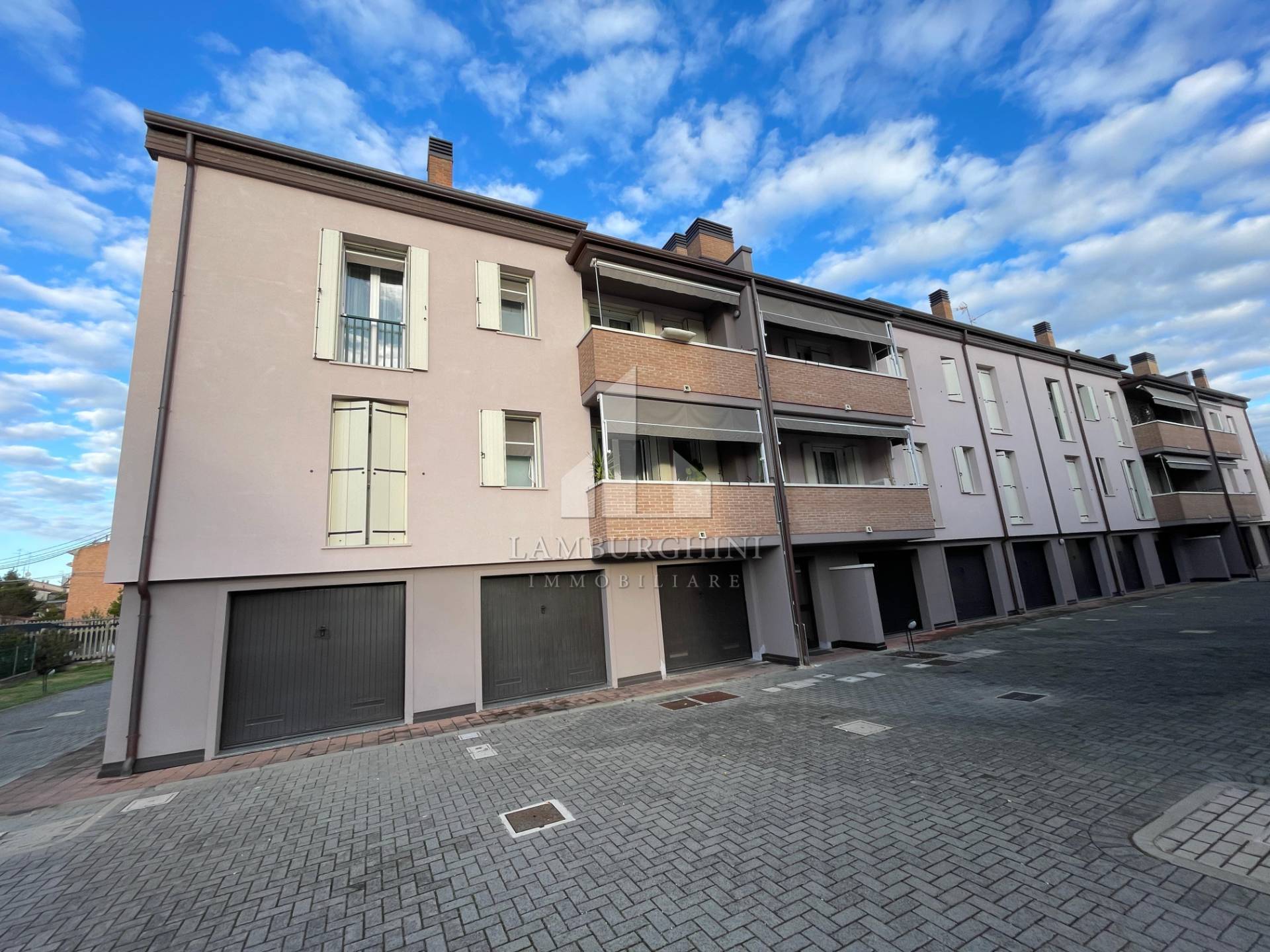 Appartamento in vendita a Ferrara, Via Bologna