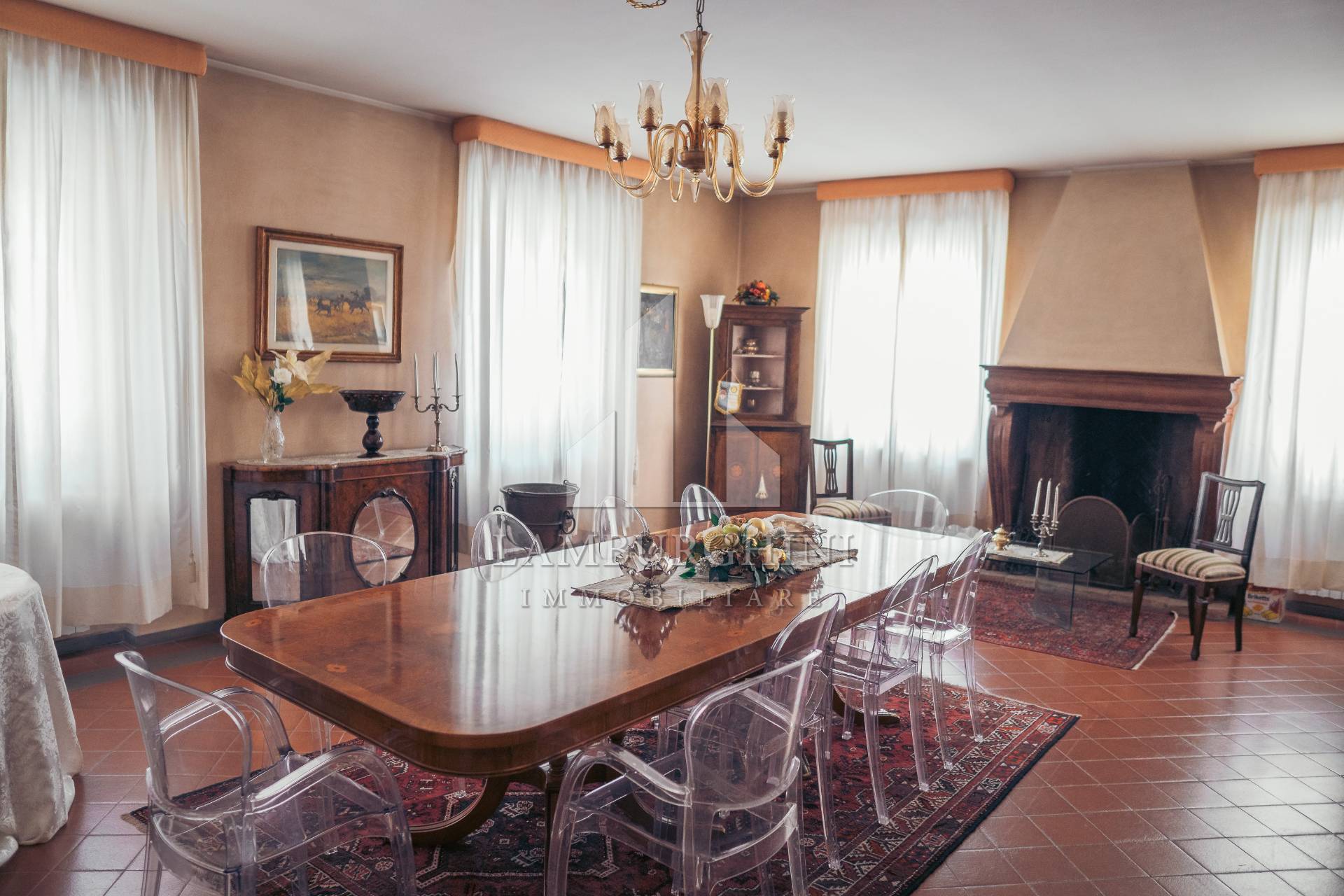 Casa indipendente in vendita a Ferrara, Centro storico