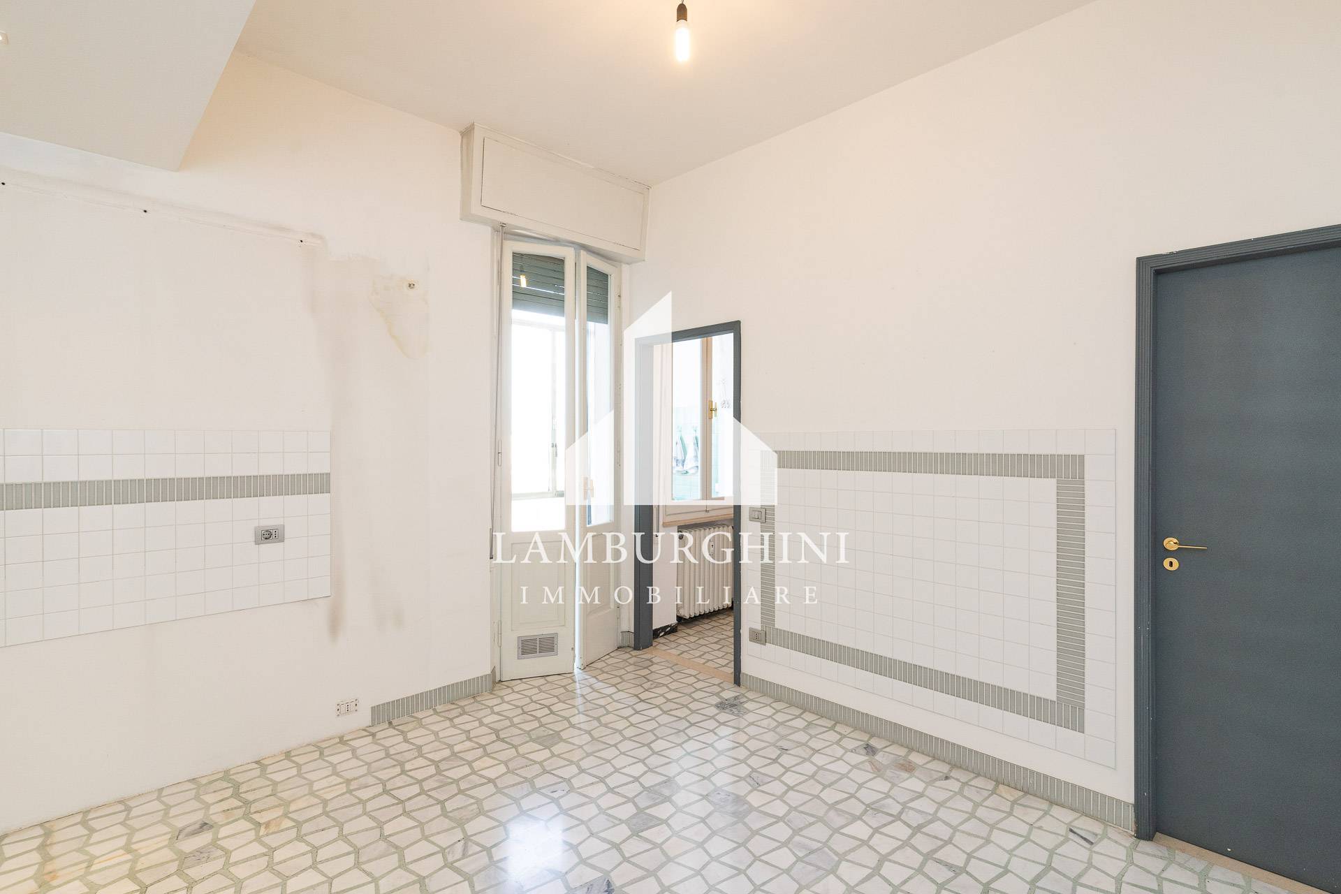 Appartamento in vendita a Ferrara, Centro storico