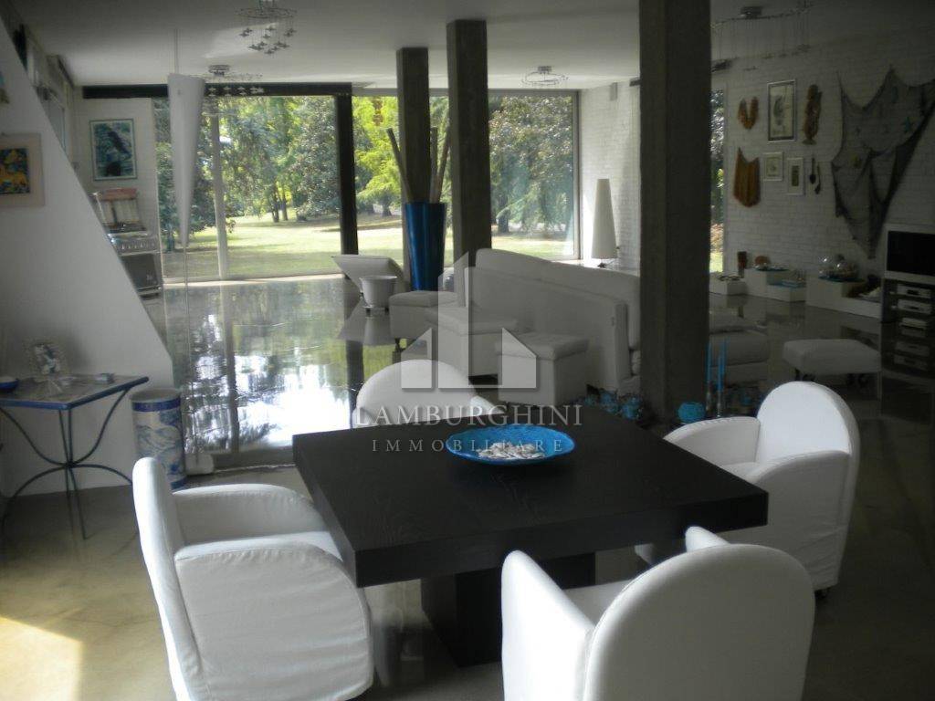 Villa in vendita a Ferrara