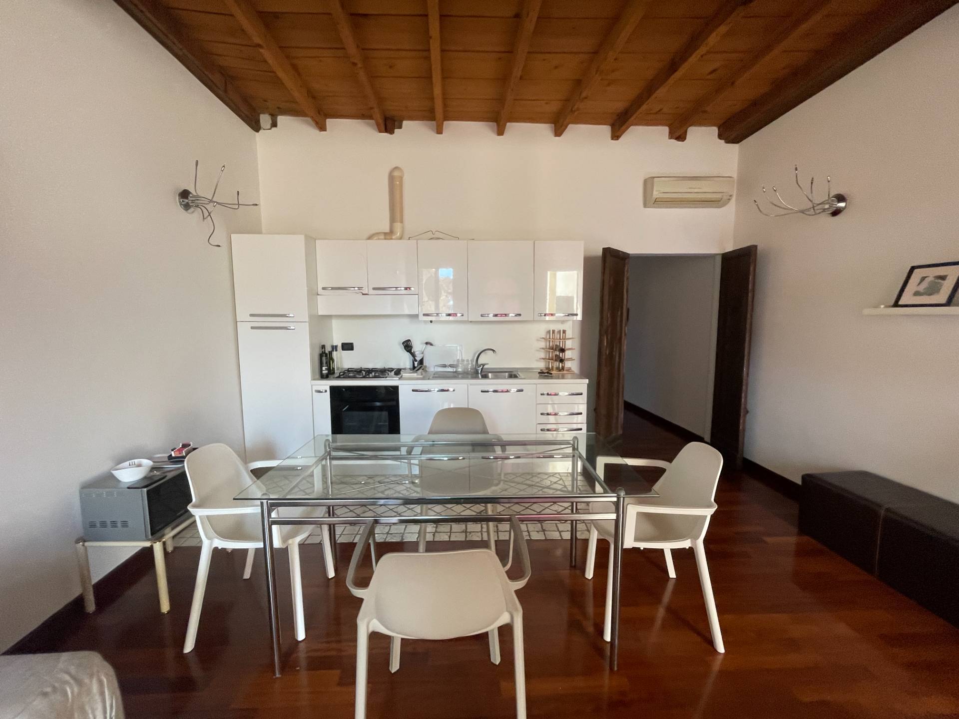 Appartamento in affitto a Ferrara, Centro storico