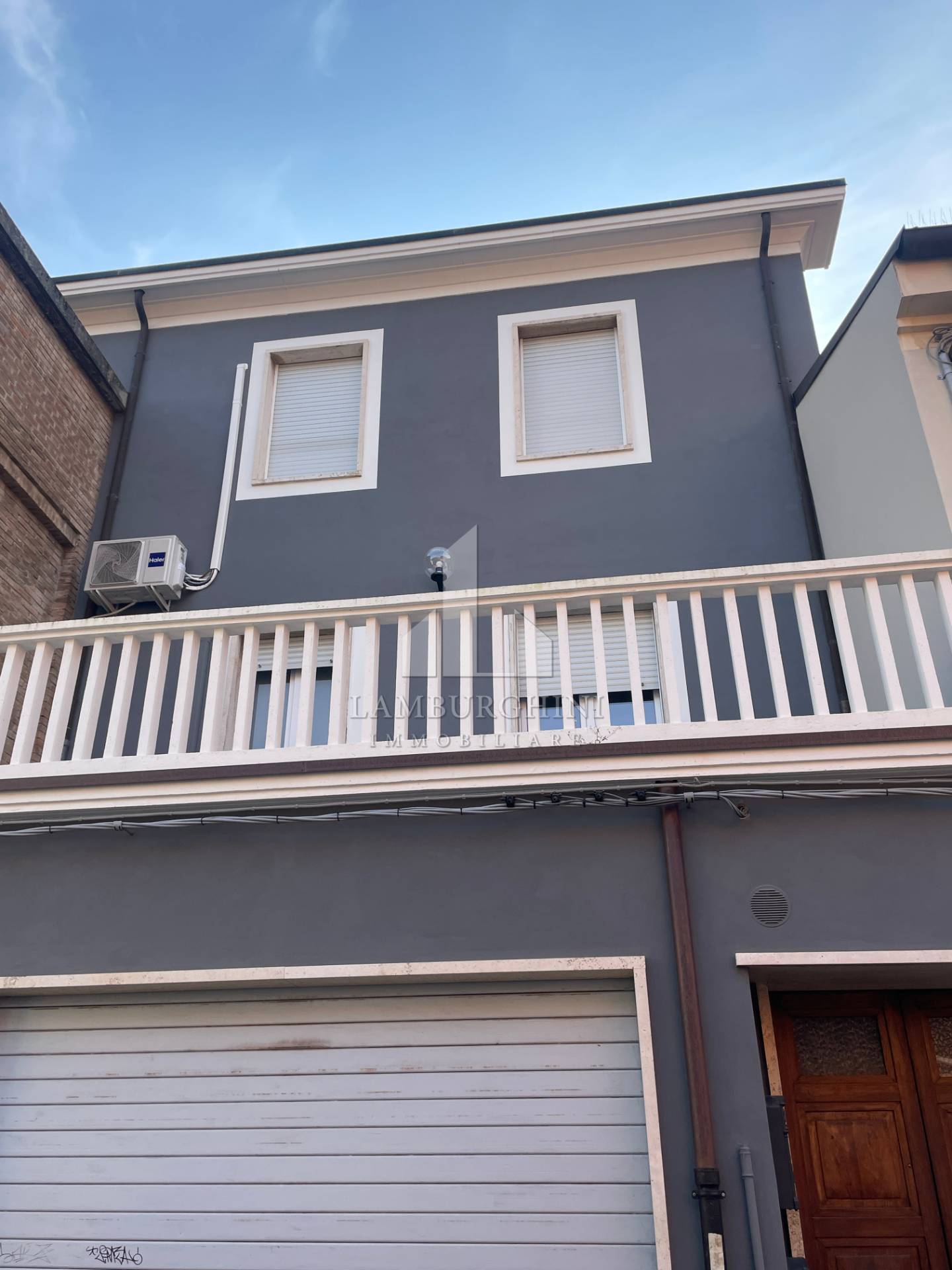 Appartamento in affitto a Ferrara, Centro storico