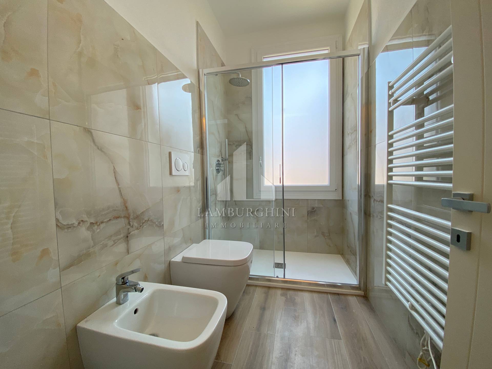 Appartamento in affitto a Ferrara, Centro storico