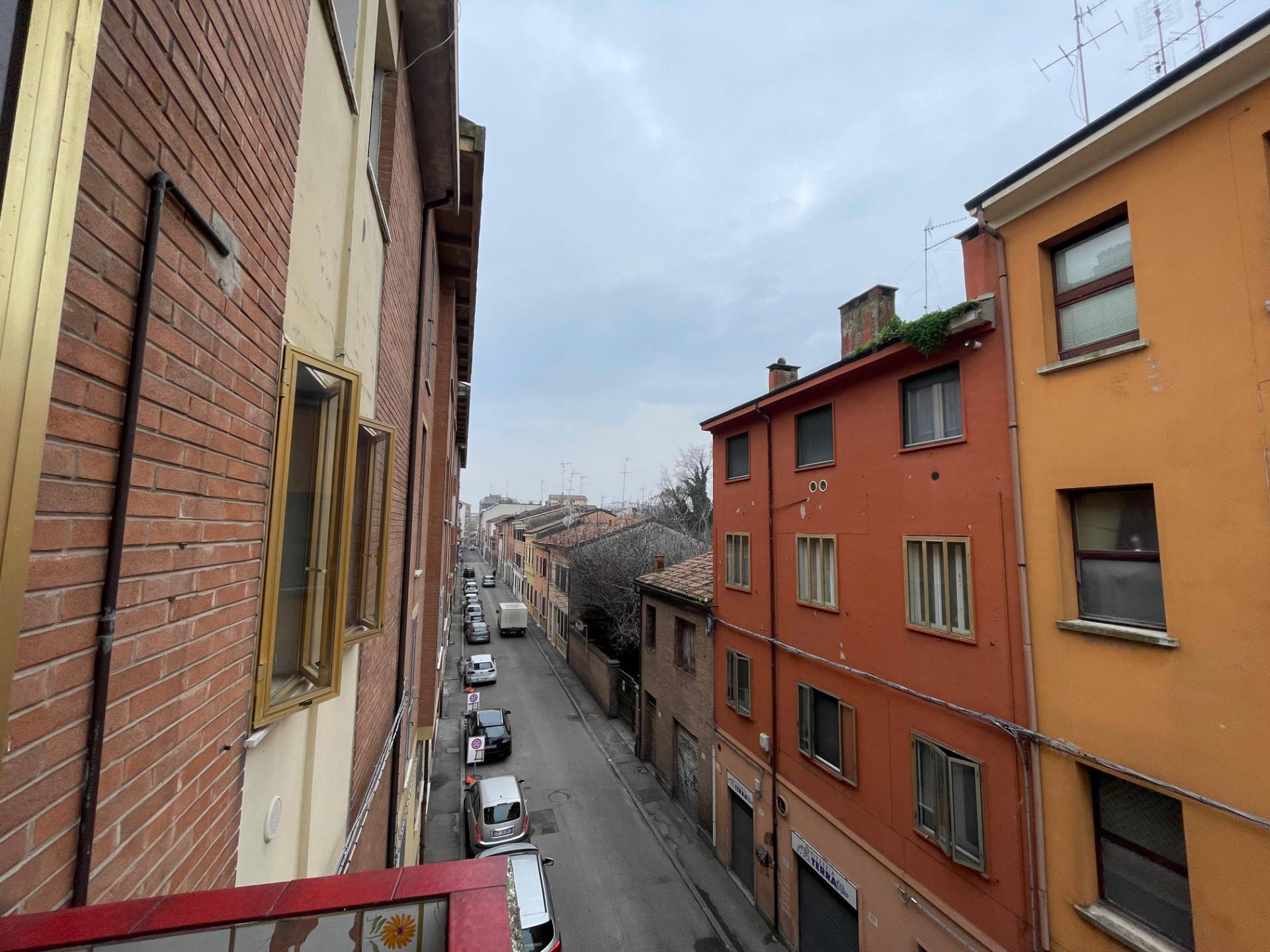 Appartamento in vendita a Ferrara, Entro Mura