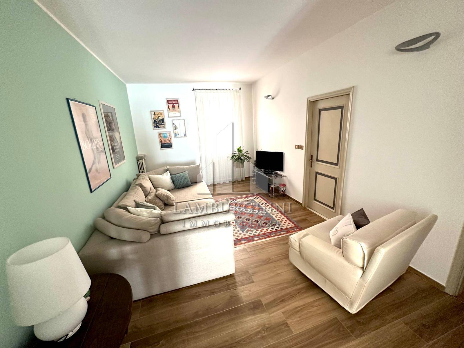 Palazzo in vendita a Ferrara, Entro Mura