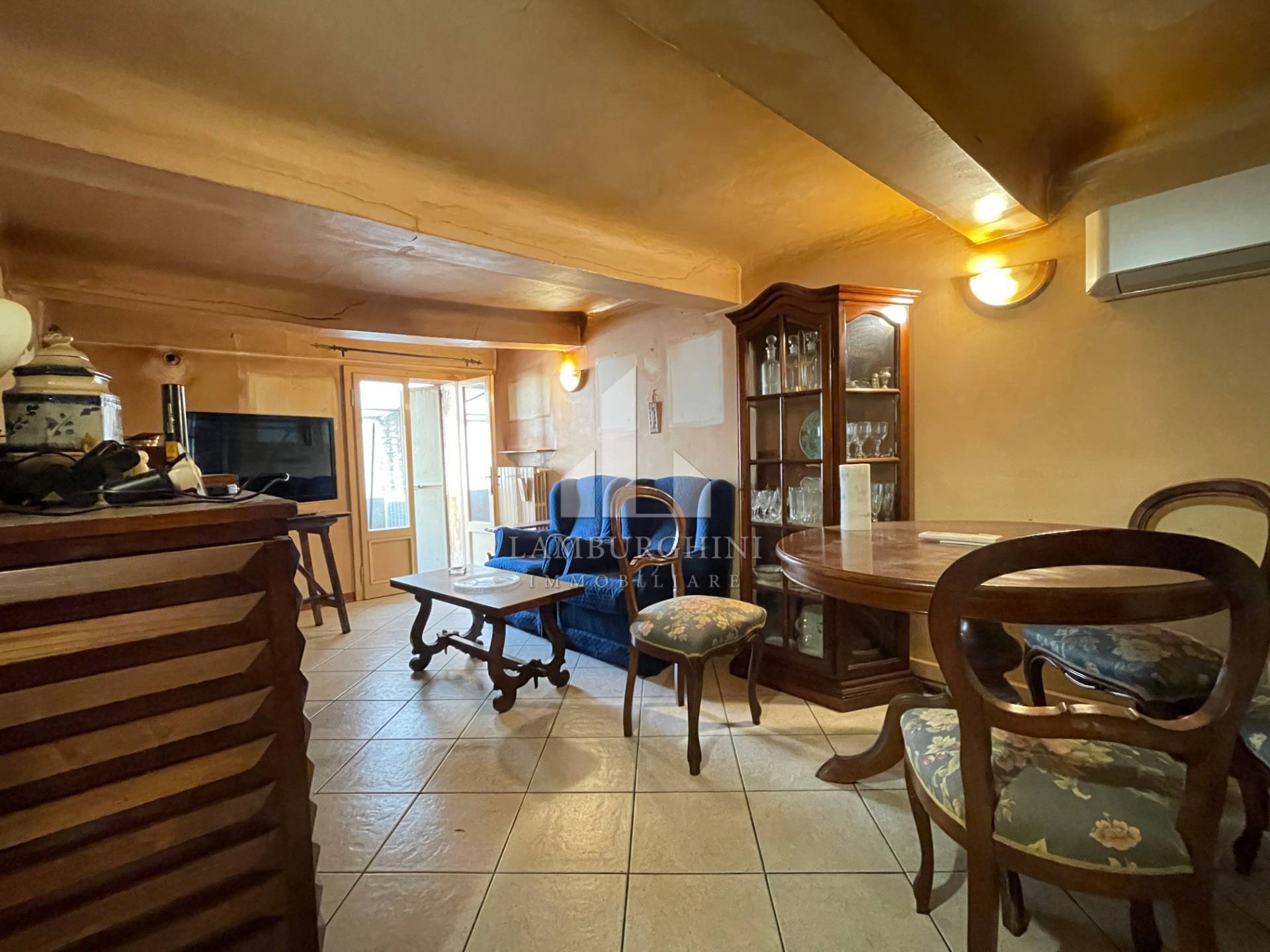 Appartamento in vendita a Ferrara, Centro storico