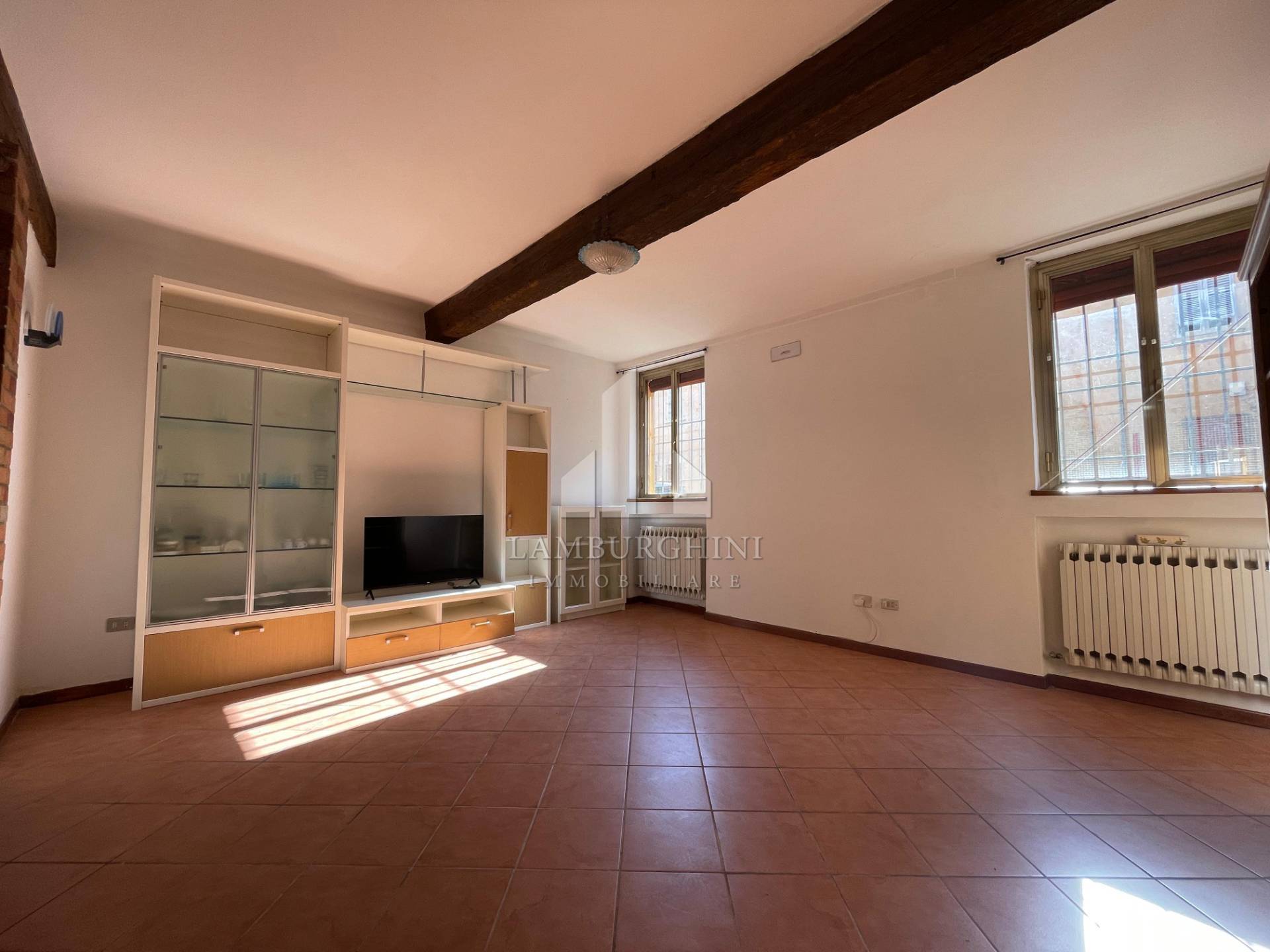 Appartamento in affitto a Ferrara, Centro storico