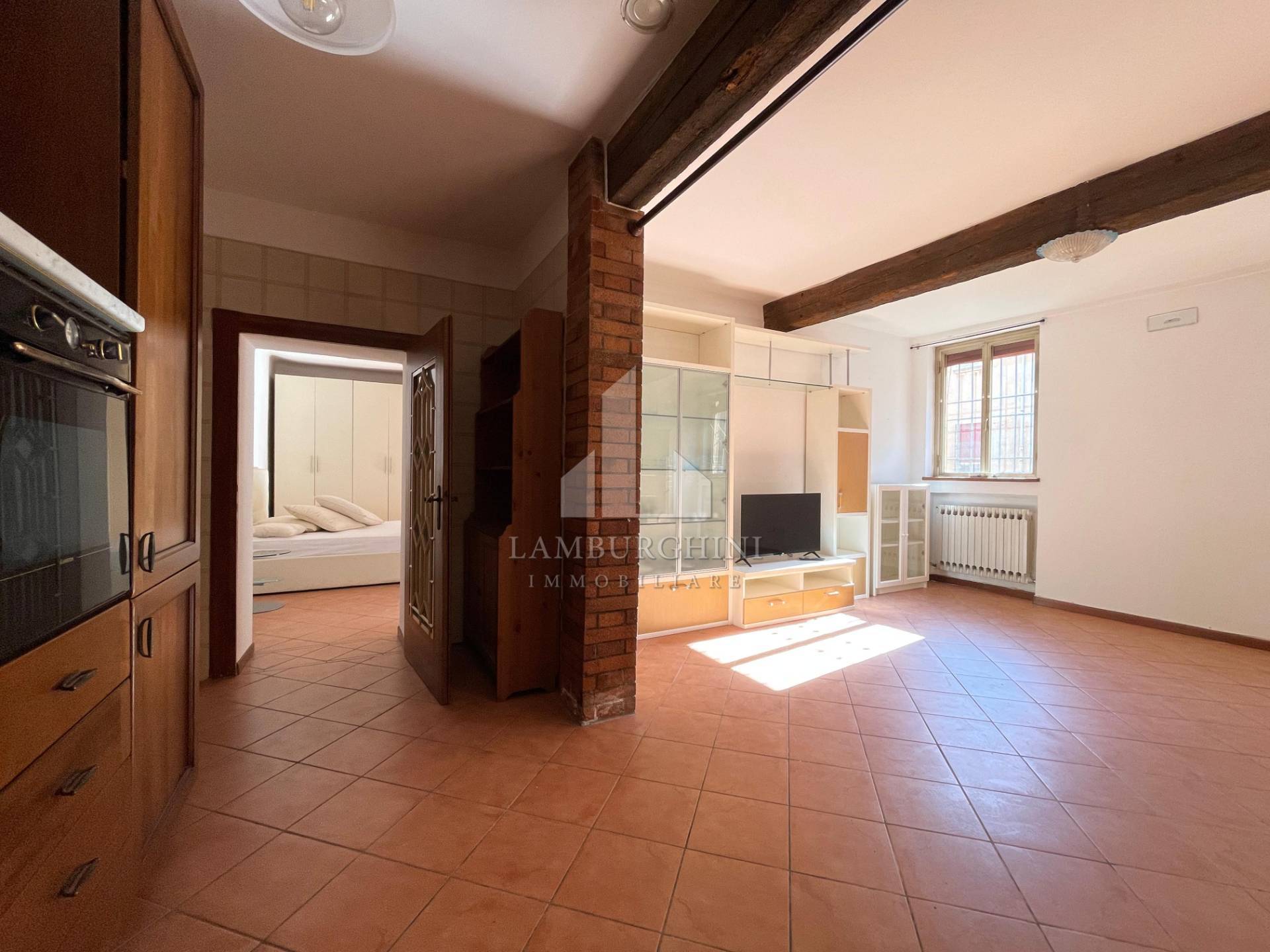 Appartamento in affitto a Ferrara, Centro storico