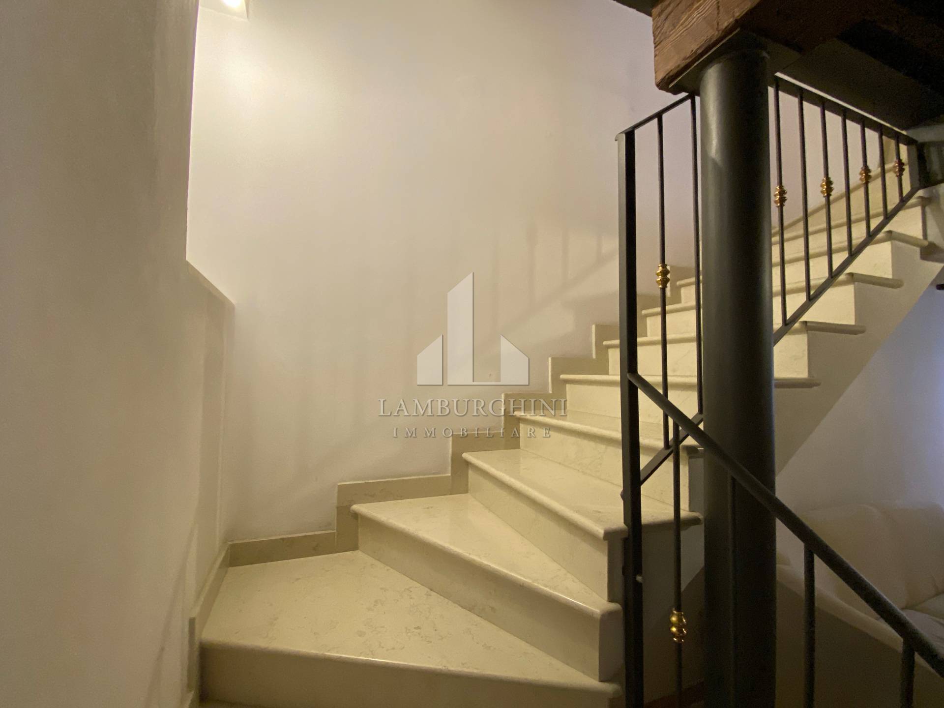 Casa indipendente in vendita a Ferrara, Centro storico